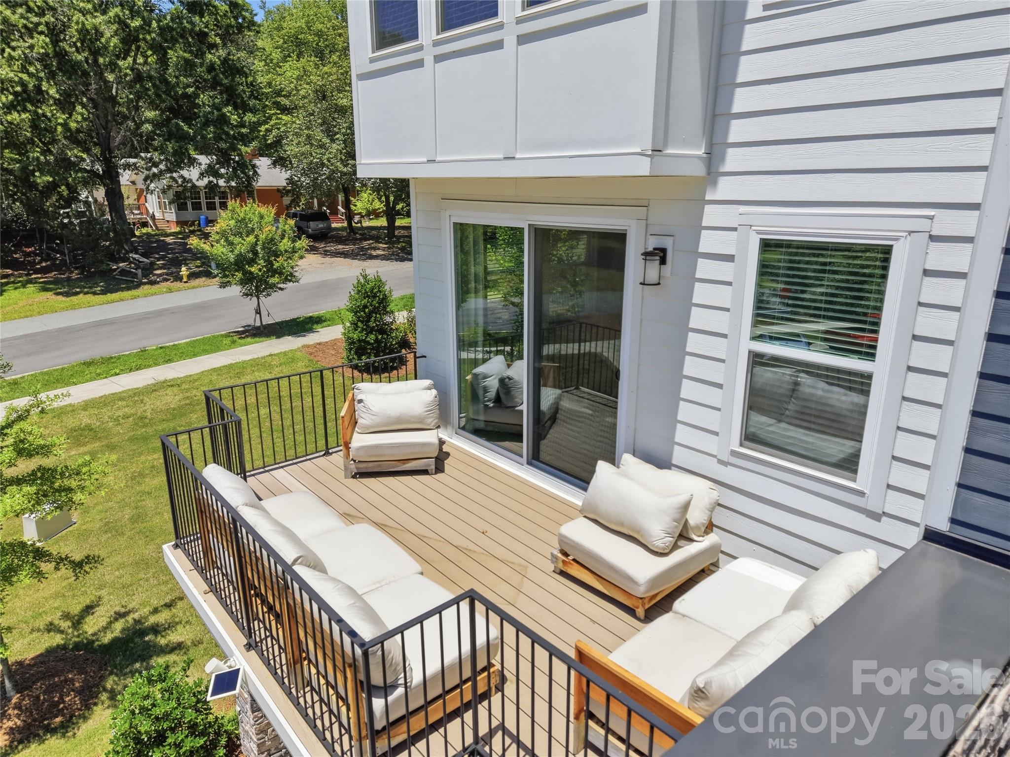 Aria at the Park - Residential