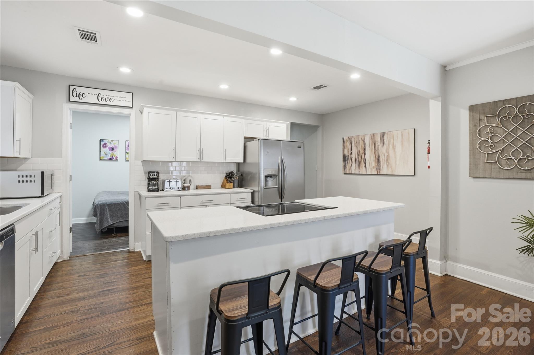 Wesley Heights - Residential Income