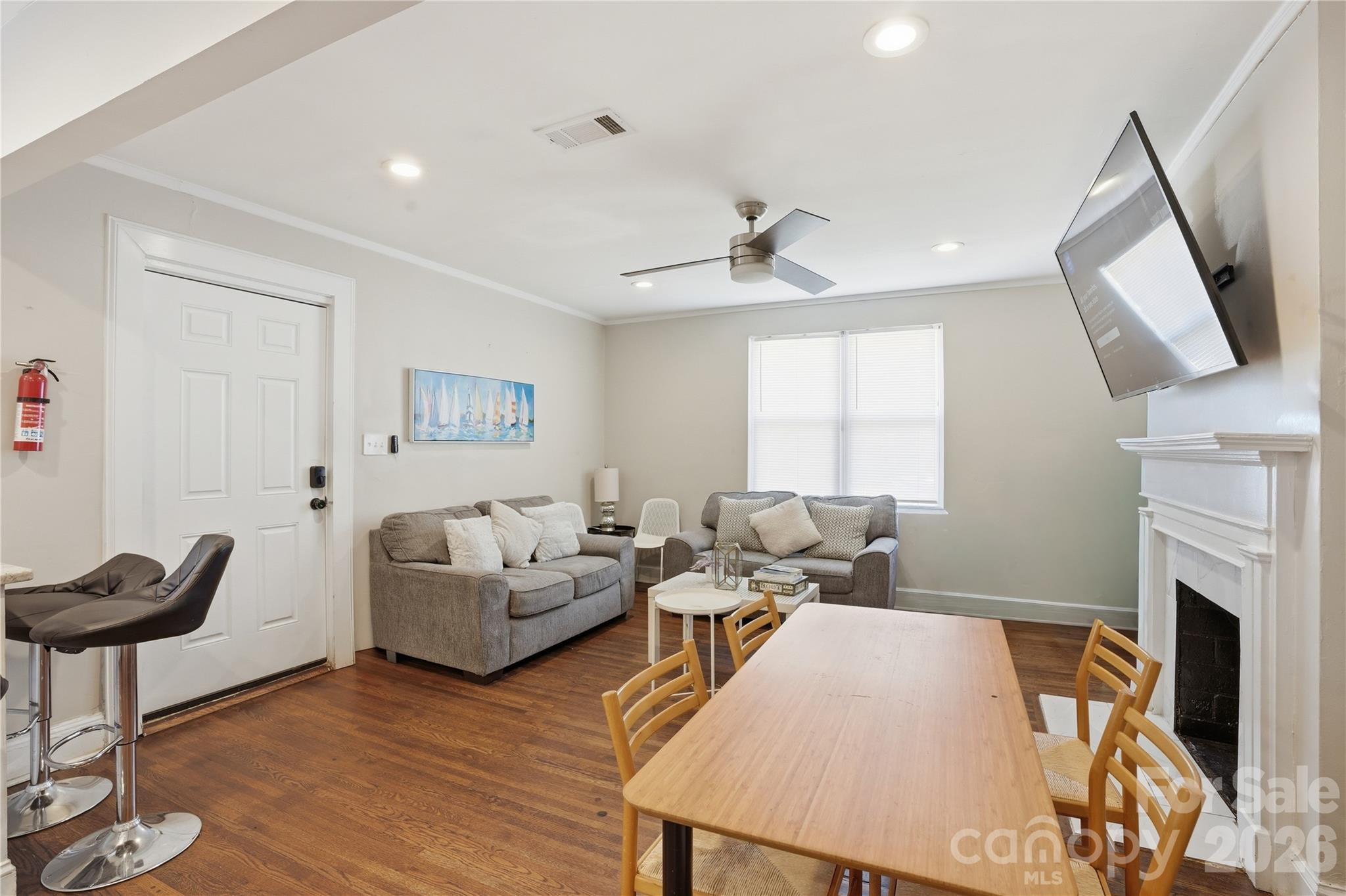 Wesley Heights - Residential Income