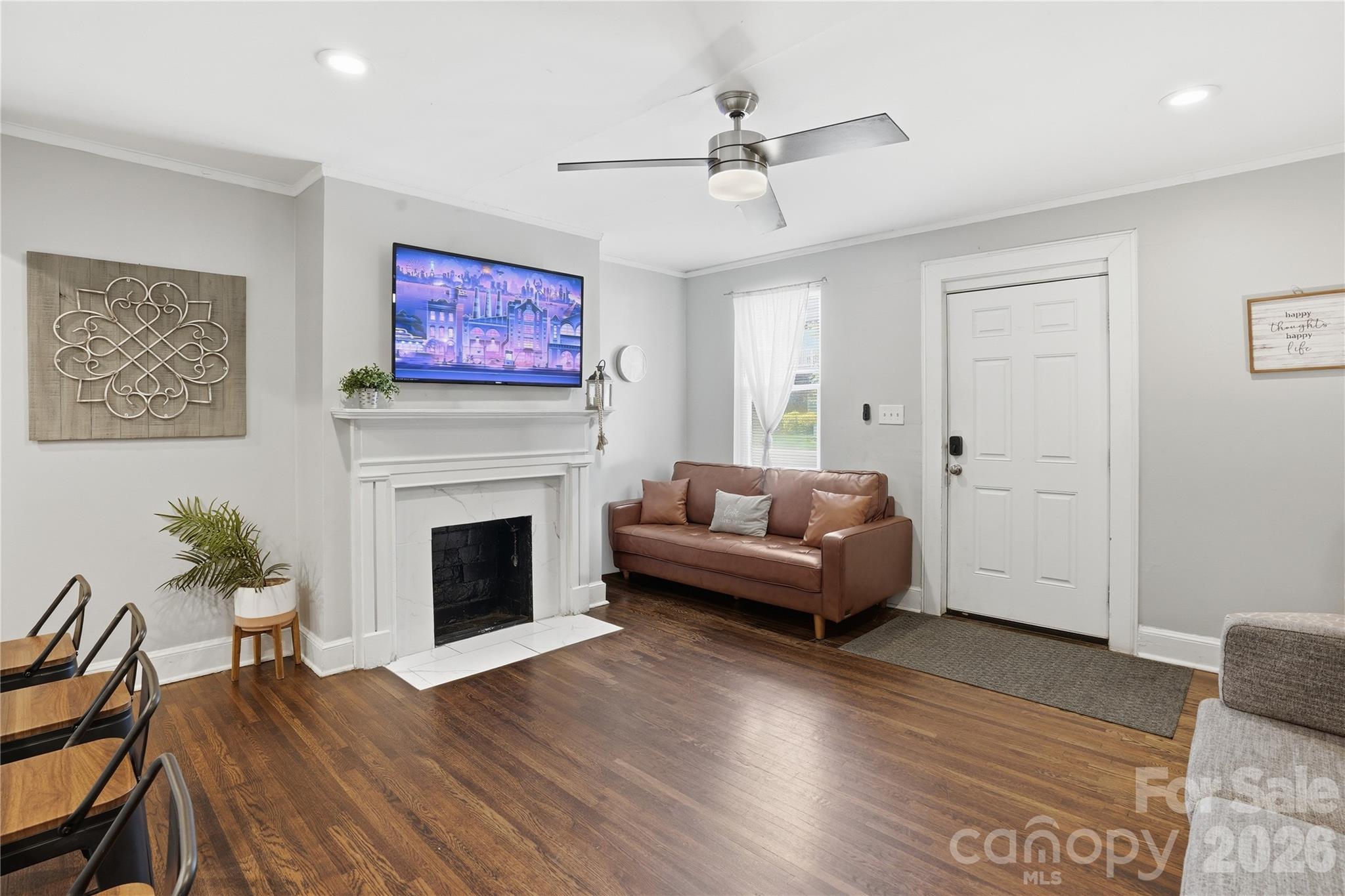 Wesley Heights - Residential Income