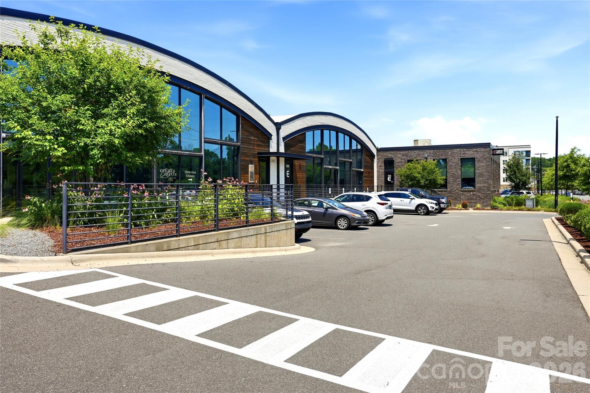 Wesley Heights - Residential Income