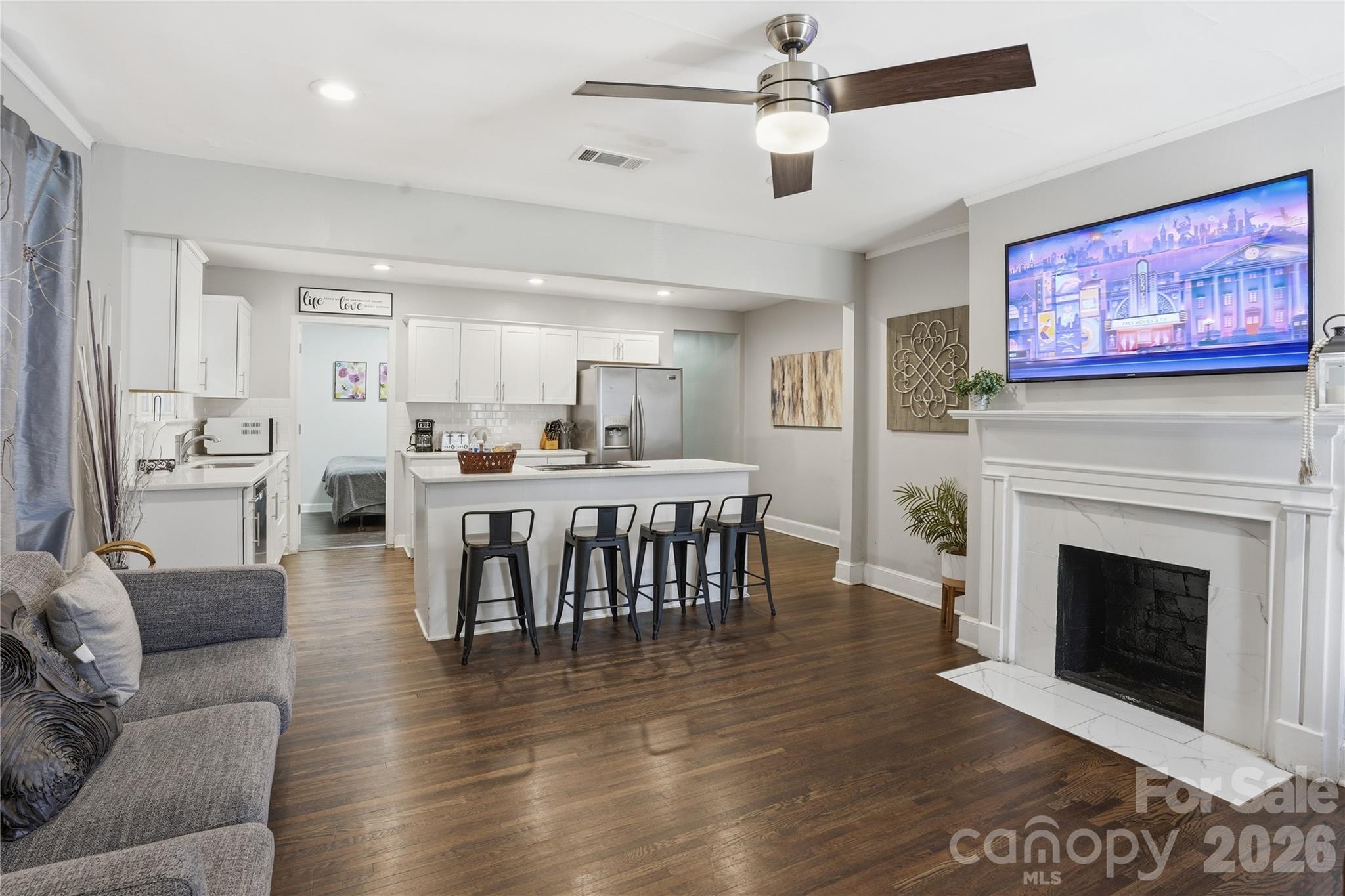 Wesley Heights - Residential Income
