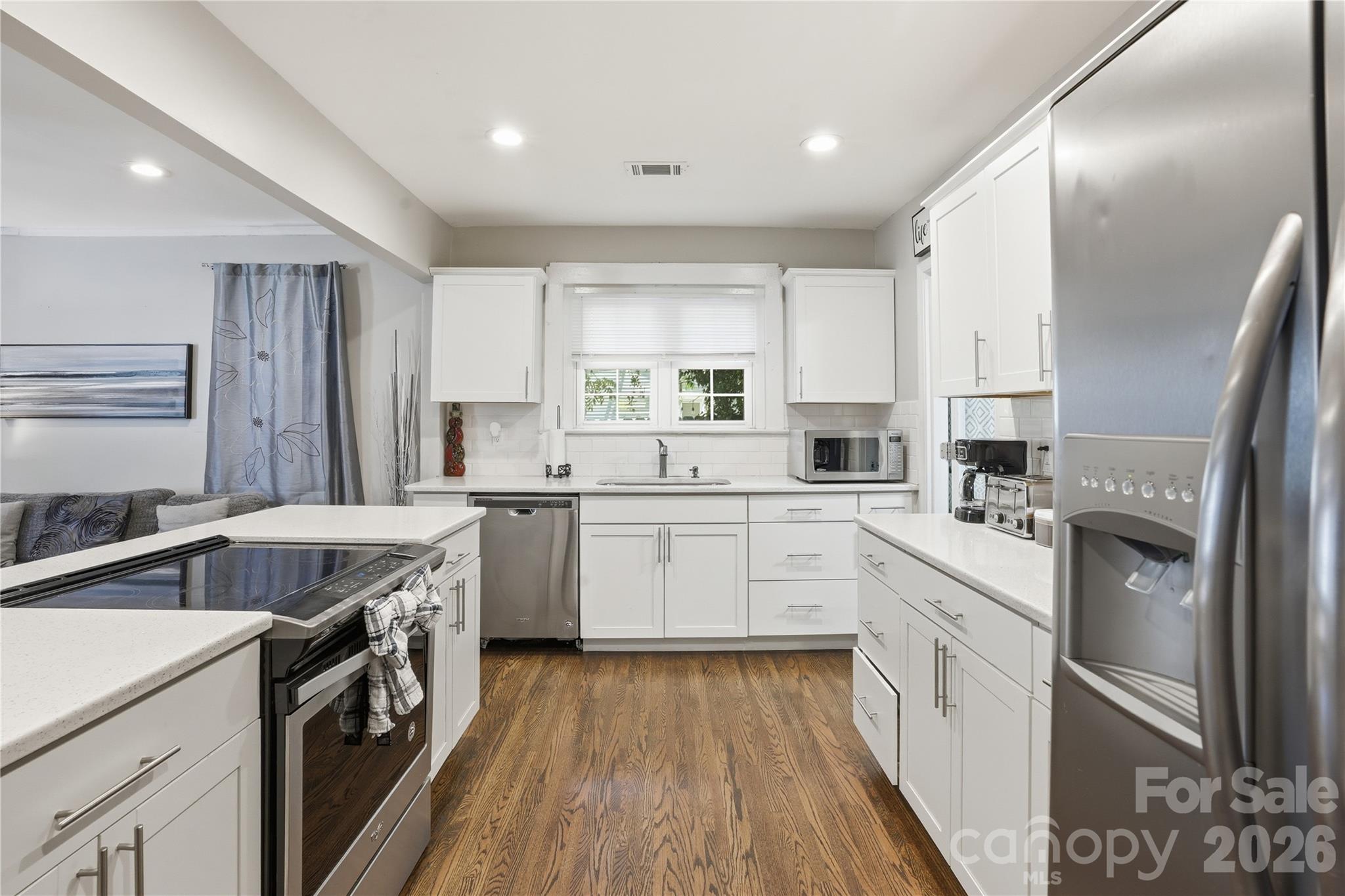 Wesley Heights - Residential Income