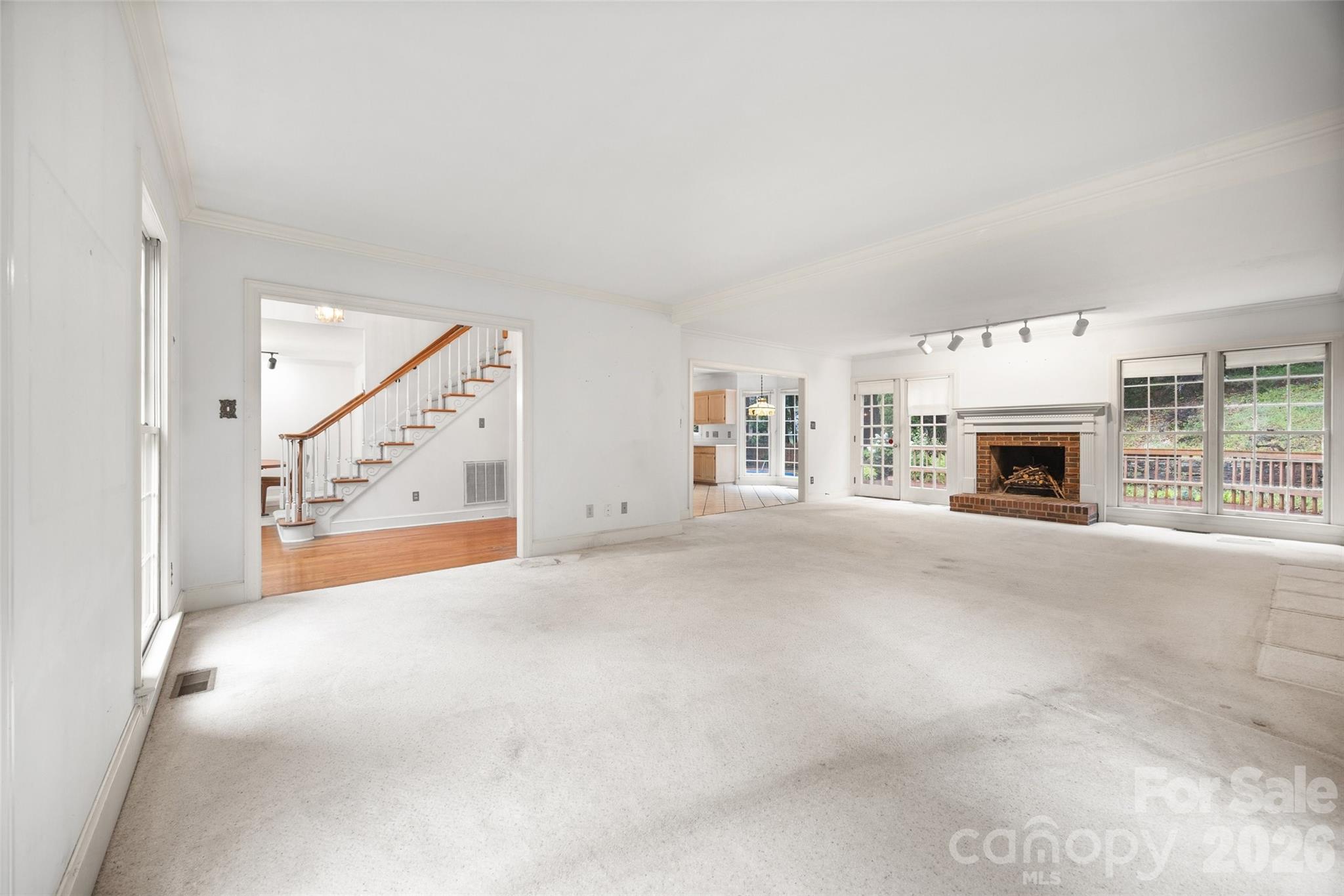Crown Colony Estates - Residential