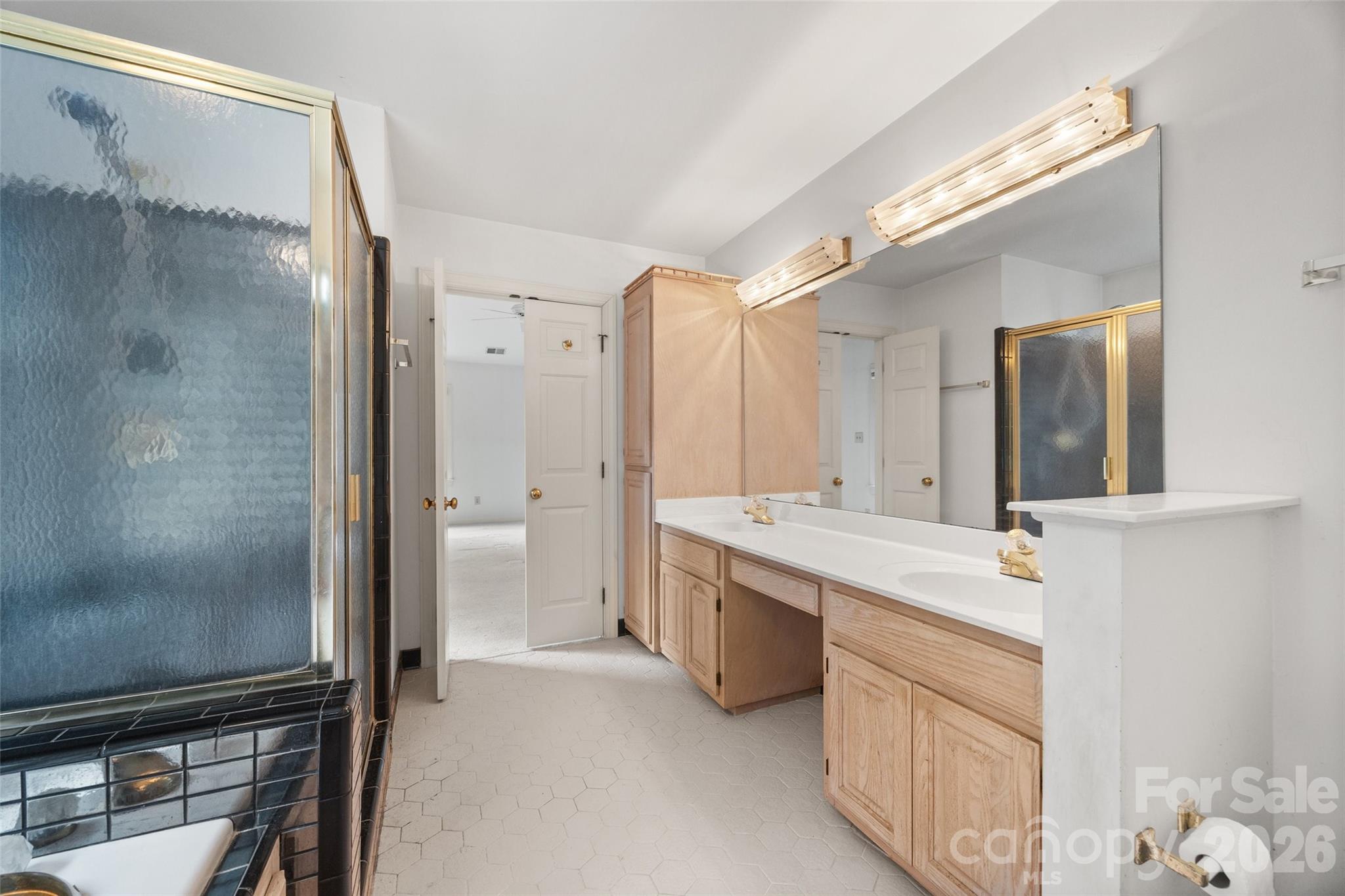 Crown Colony Estates - Residential