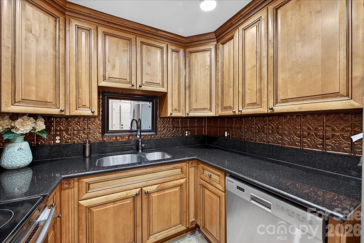 Candlewood Square - Residential