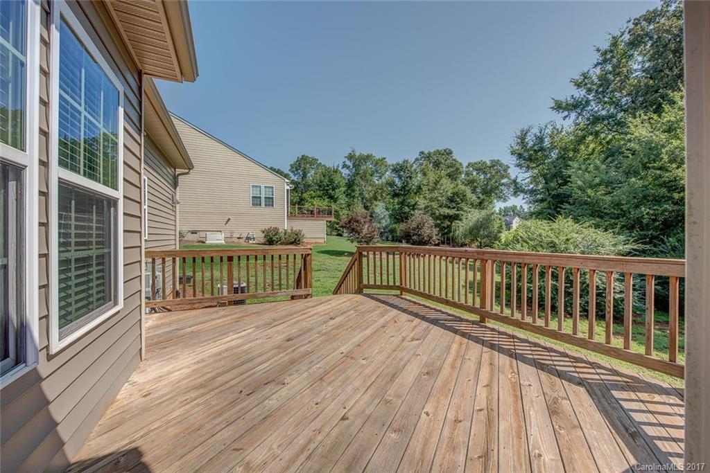 Lakepoint - Residential