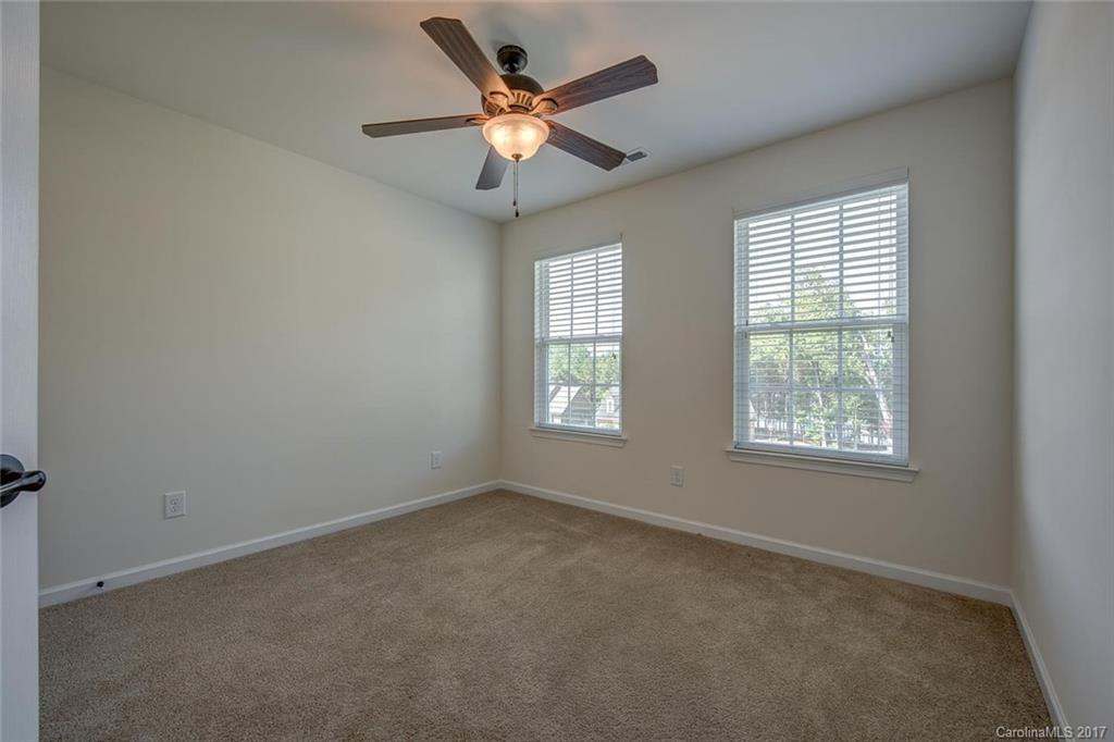 Lakepoint - Residential