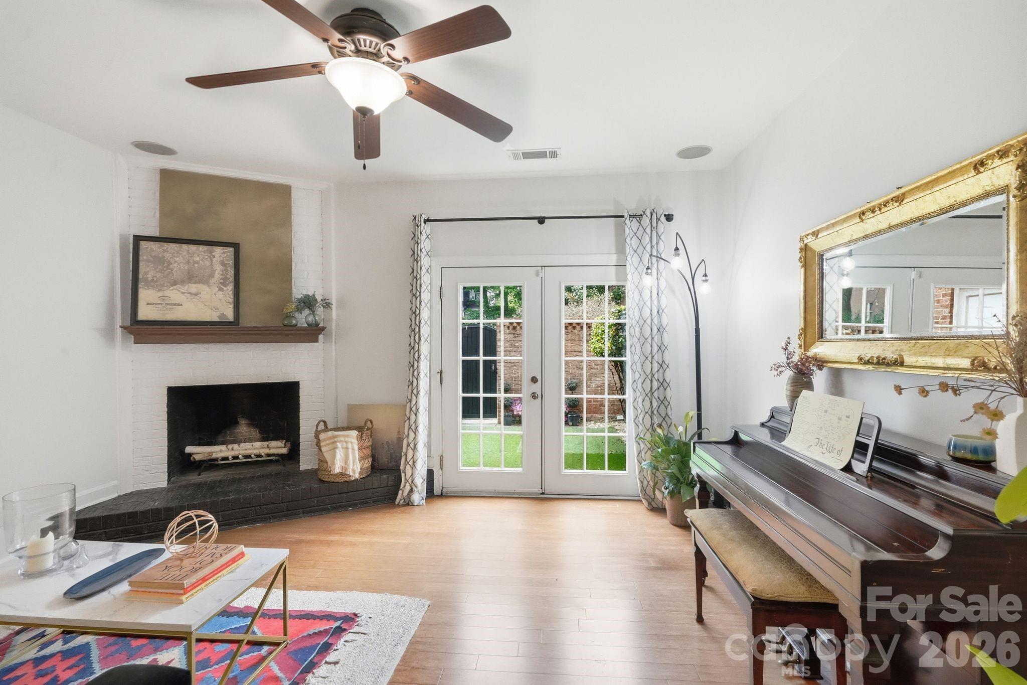 Hackberry Court - Residential