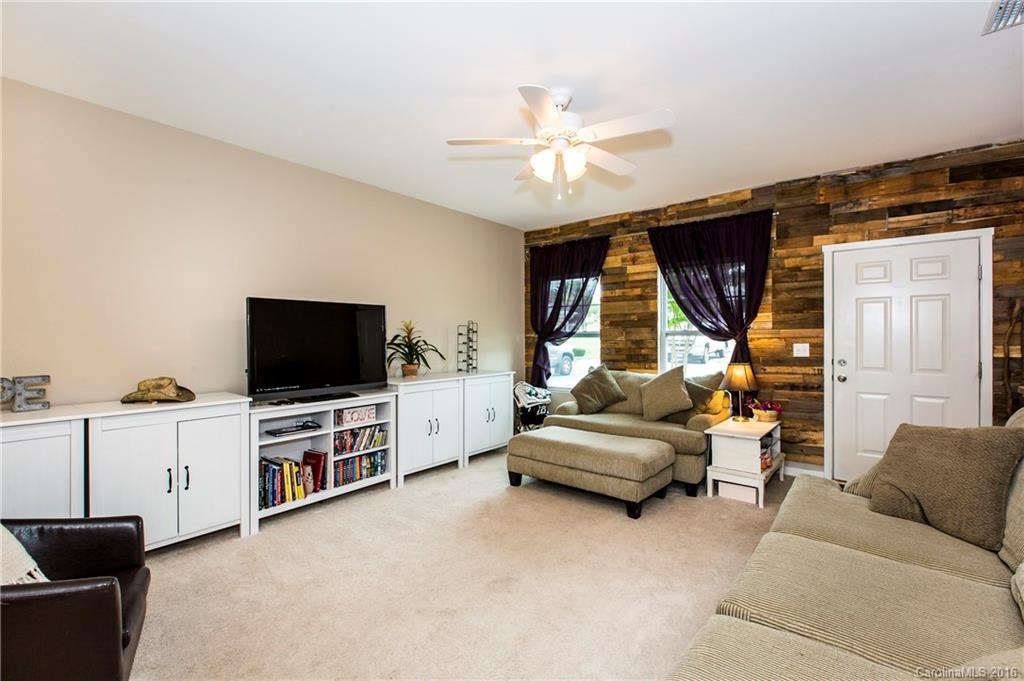 Steele Meadows - Residential