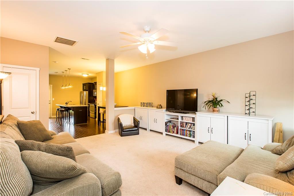 Steele Meadows - Residential