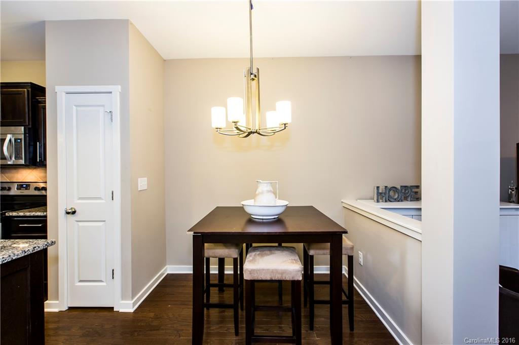 Steele Meadows - Residential