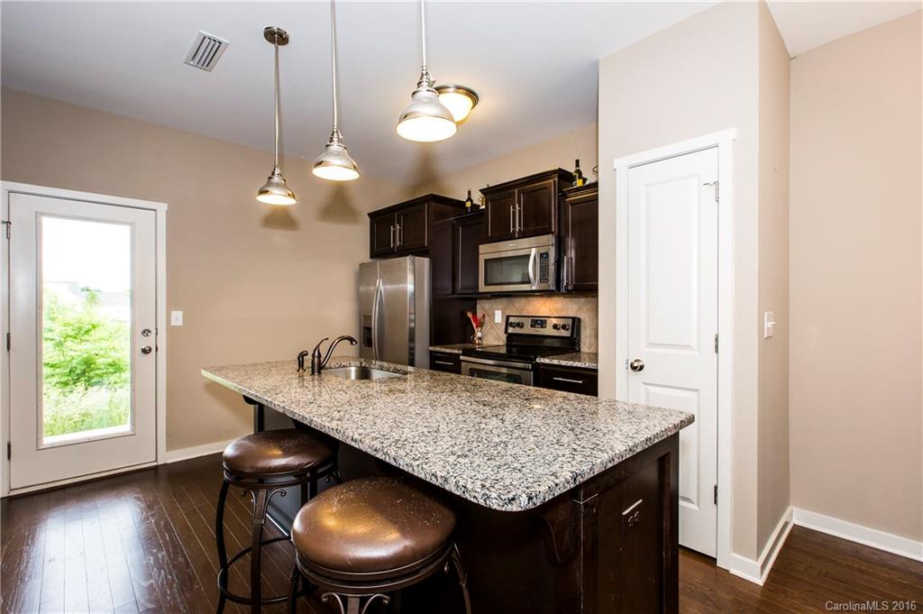 Steele Meadows - Residential