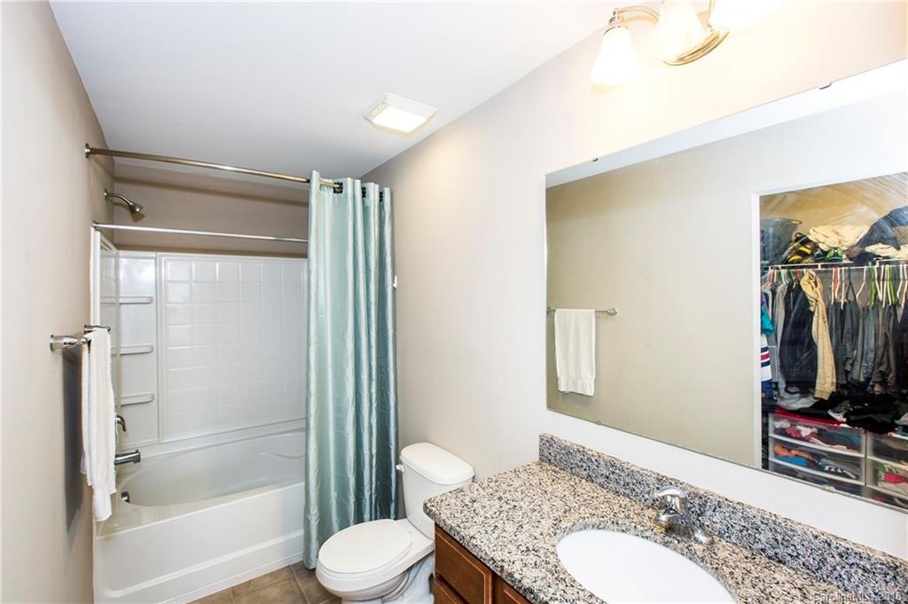Steele Meadows - Residential