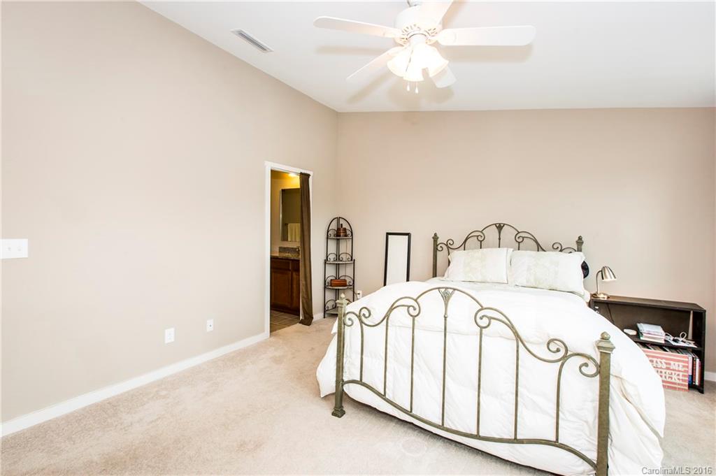 Steele Meadows - Residential