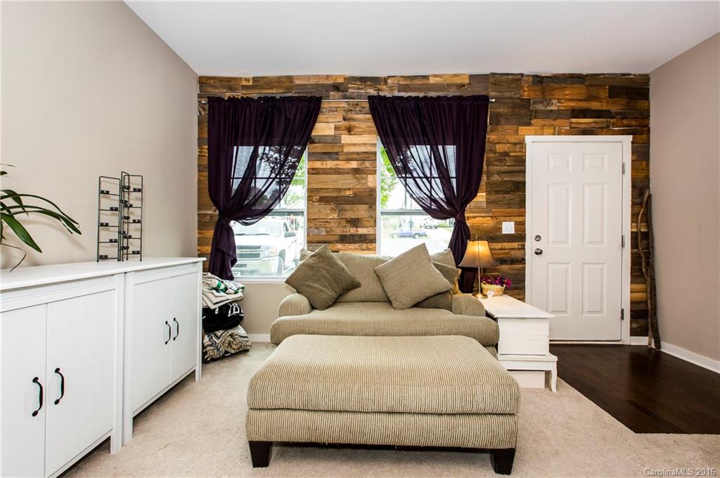 Steele Meadows - Residential
