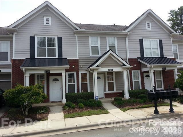 Location, Location, Location !!! Ballantyne townhouse featuring 2 bedrooms and 2.5 baths !! Great location, excellent neighborhood with great schools and convenient access to shopping, dining, and so much more. Publix is across the street. You will love this open floor plan. Great for comfort living and entertaining your guest.   Home features kitchen large enough for a breakfast table or enjoy a meal at the bar, has a dining area and family room. Hardwood floors throughout the main level, large primary bedroom with walk-in closet and primary bath.
Do not disturb the tenant.