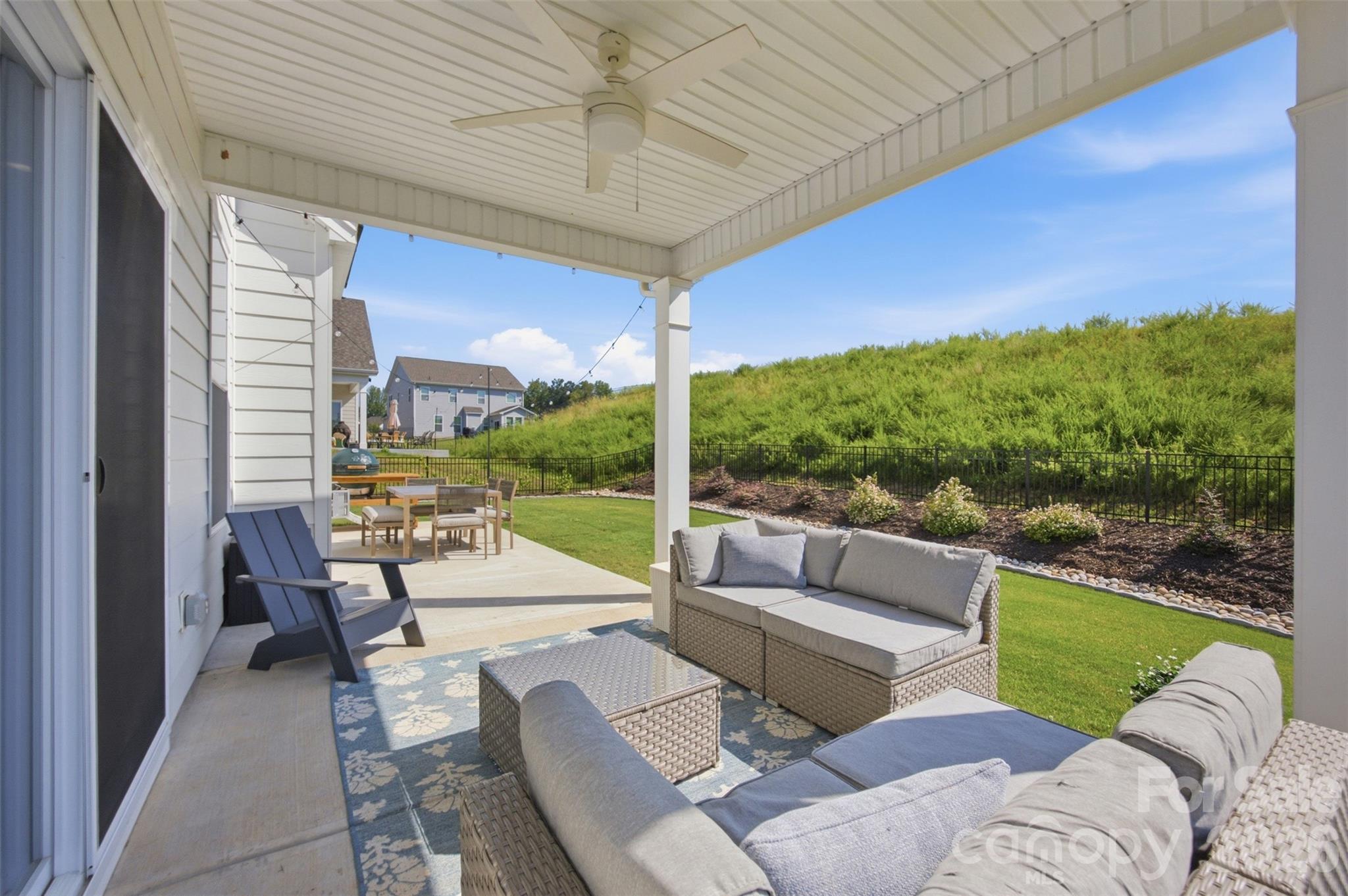 The Vineyards on Lake Wylie - Residential