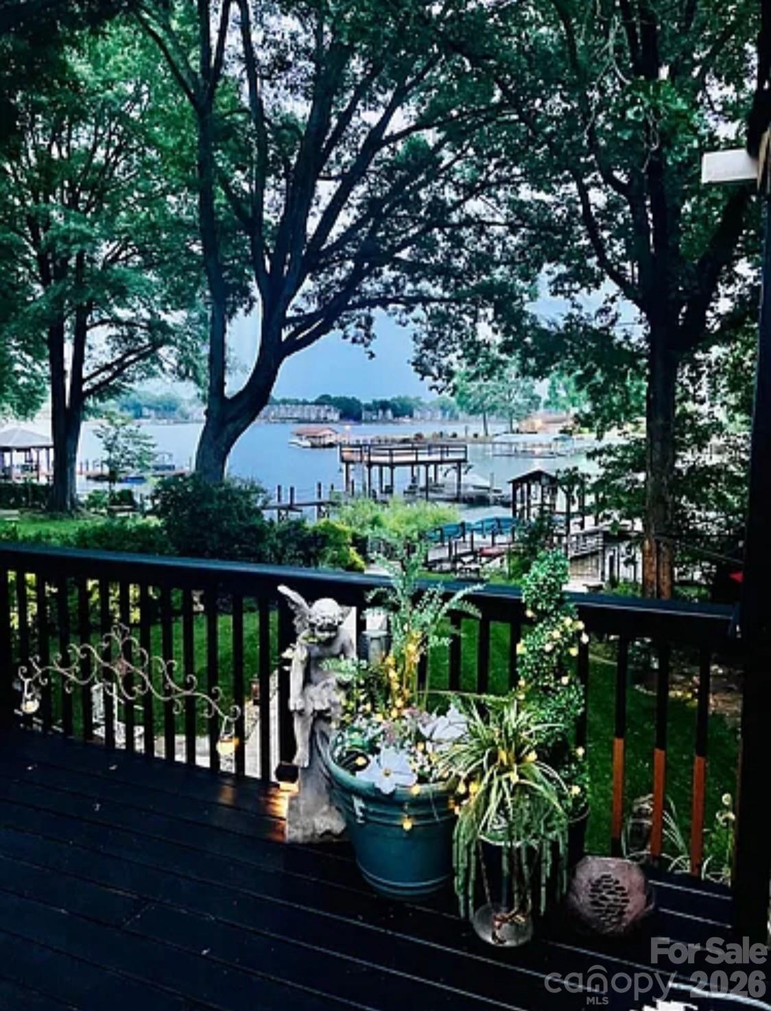Norman Shores - Residential