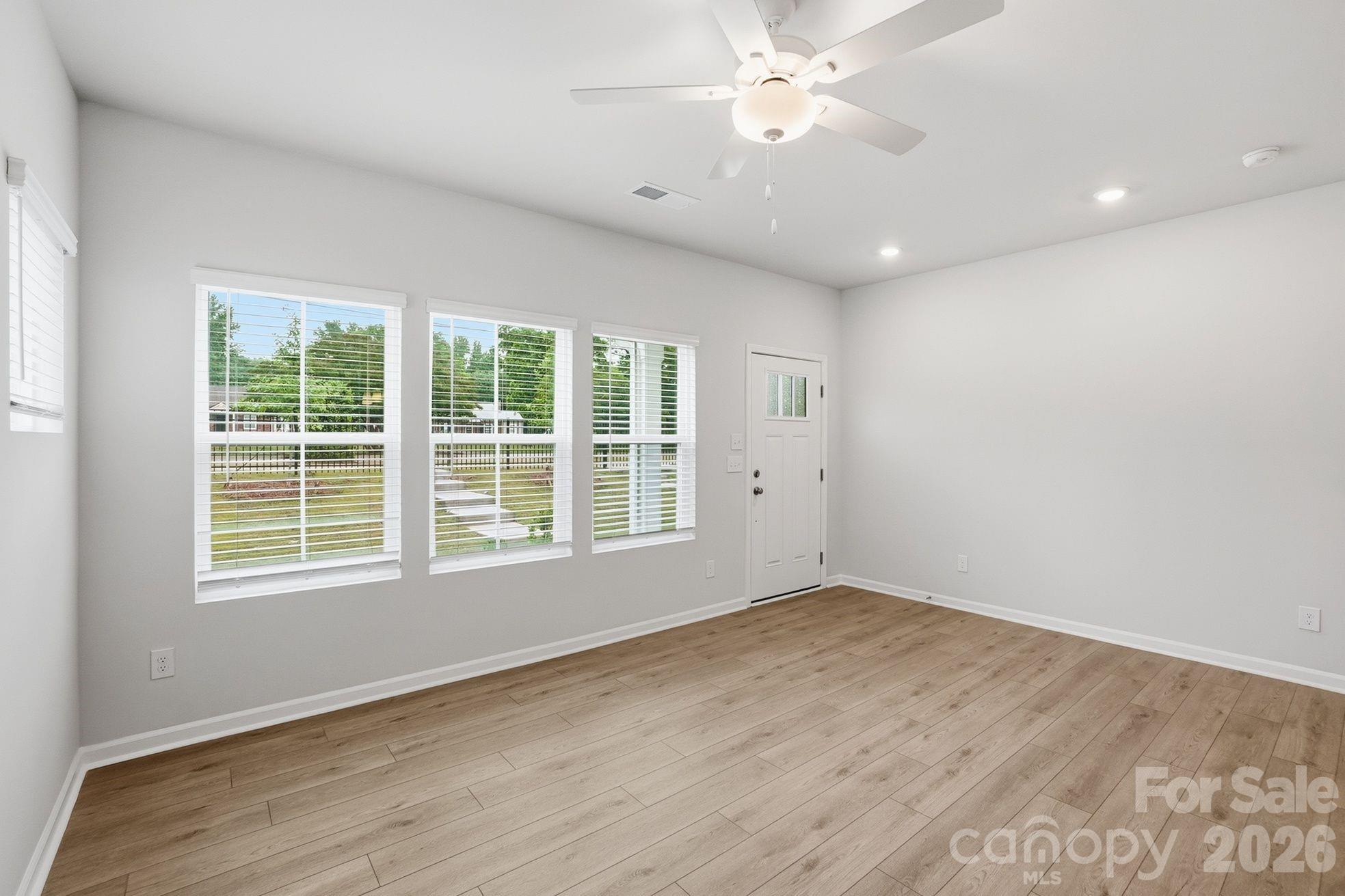 Sloan Station - Residential