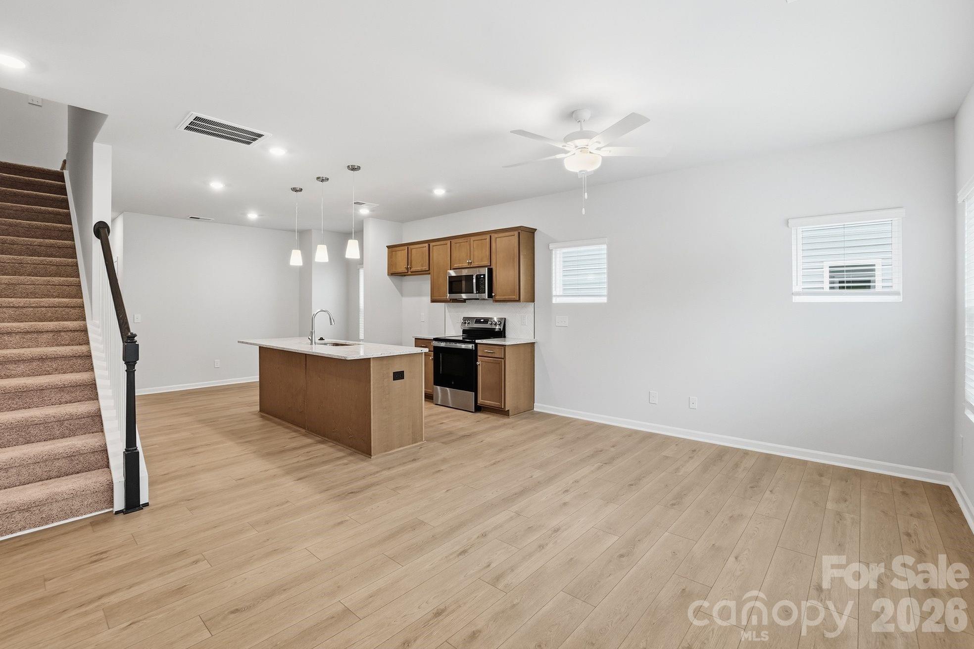 Sloan Station - Residential