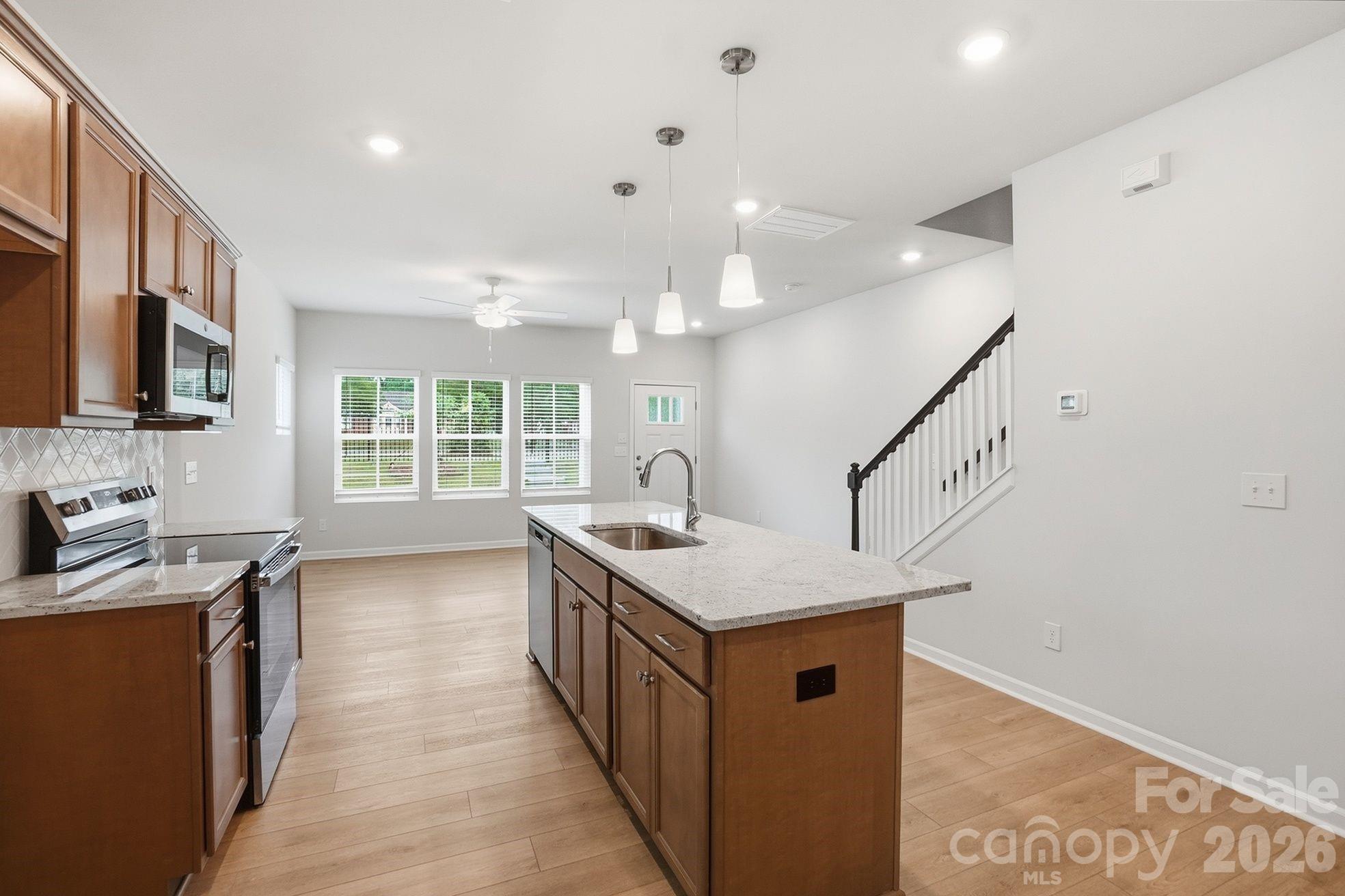 Sloan Station - Residential