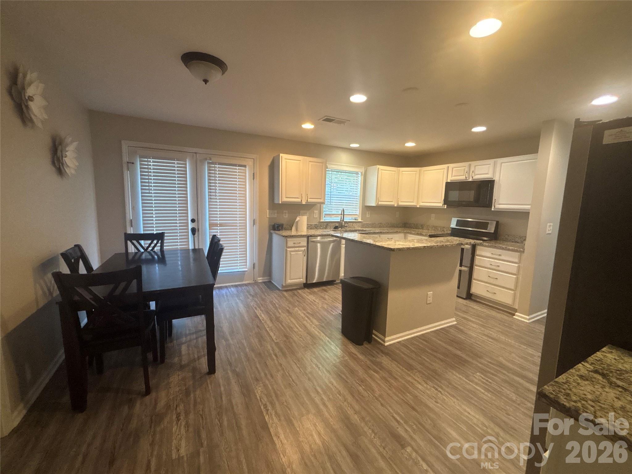 Highland Creek - Residential