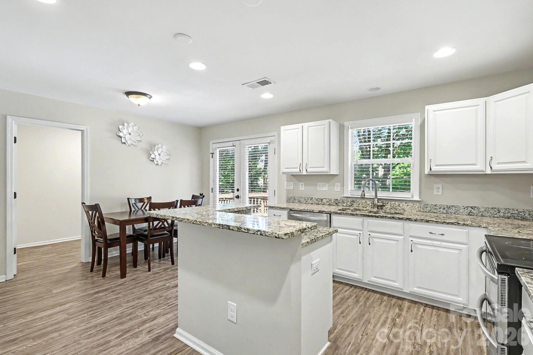 Highland Creek - Residential