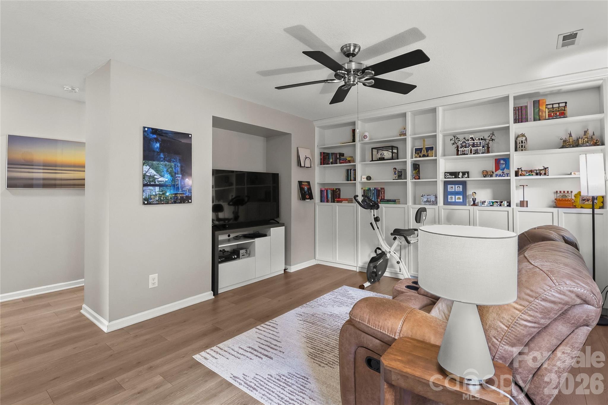 Reunion - Residential