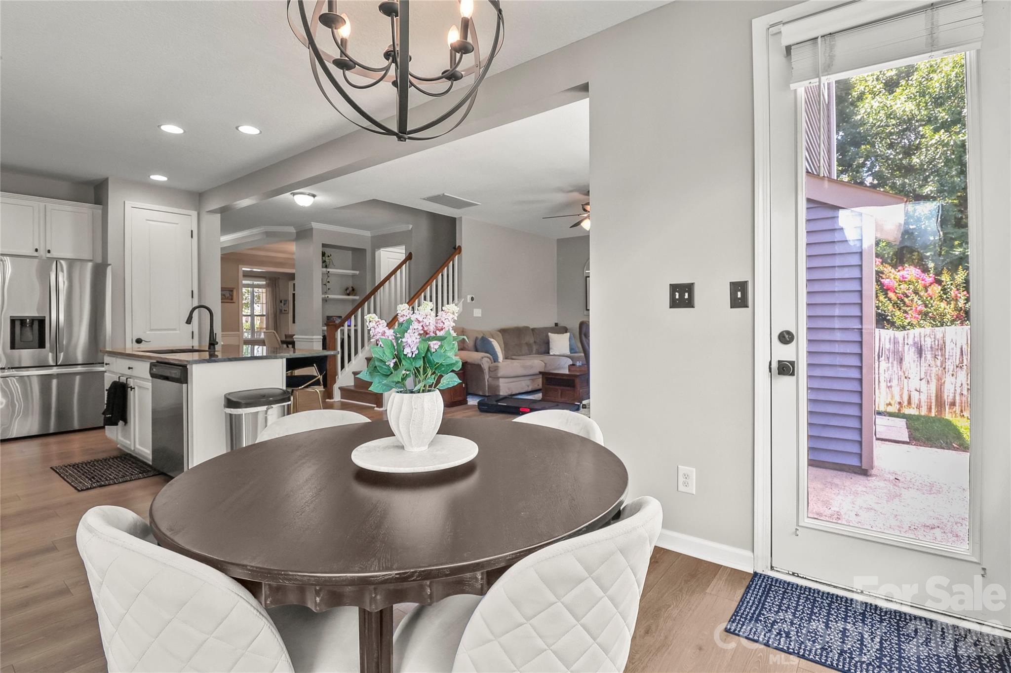Reunion - Residential