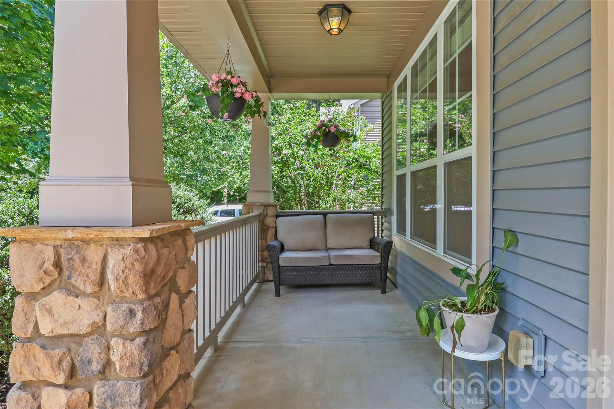 Reunion - Residential