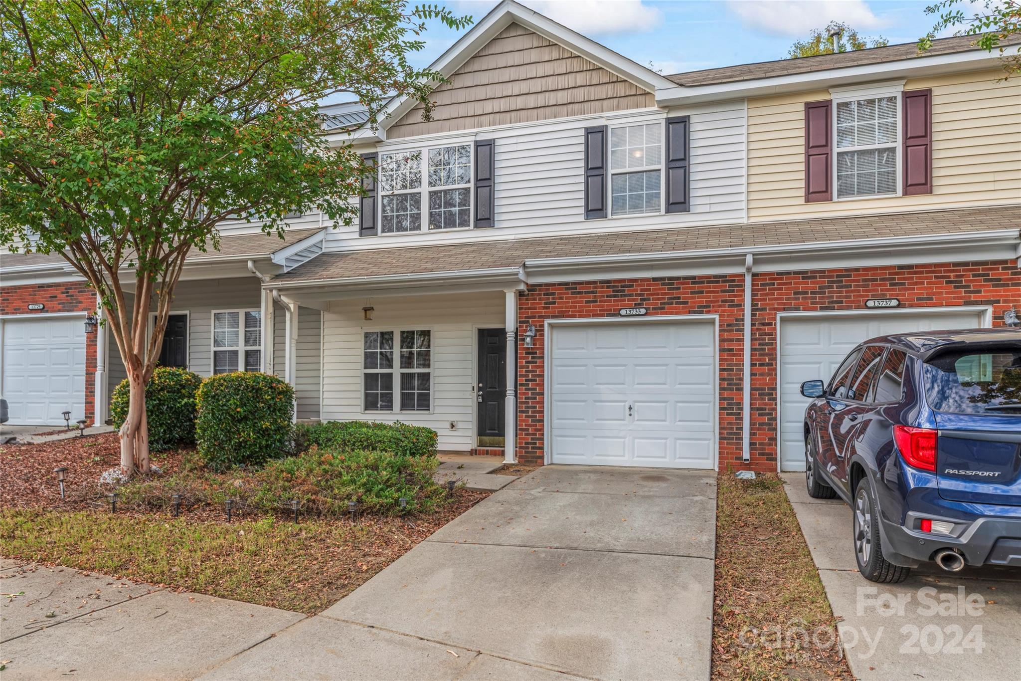 Charlotte Pines - Residential
