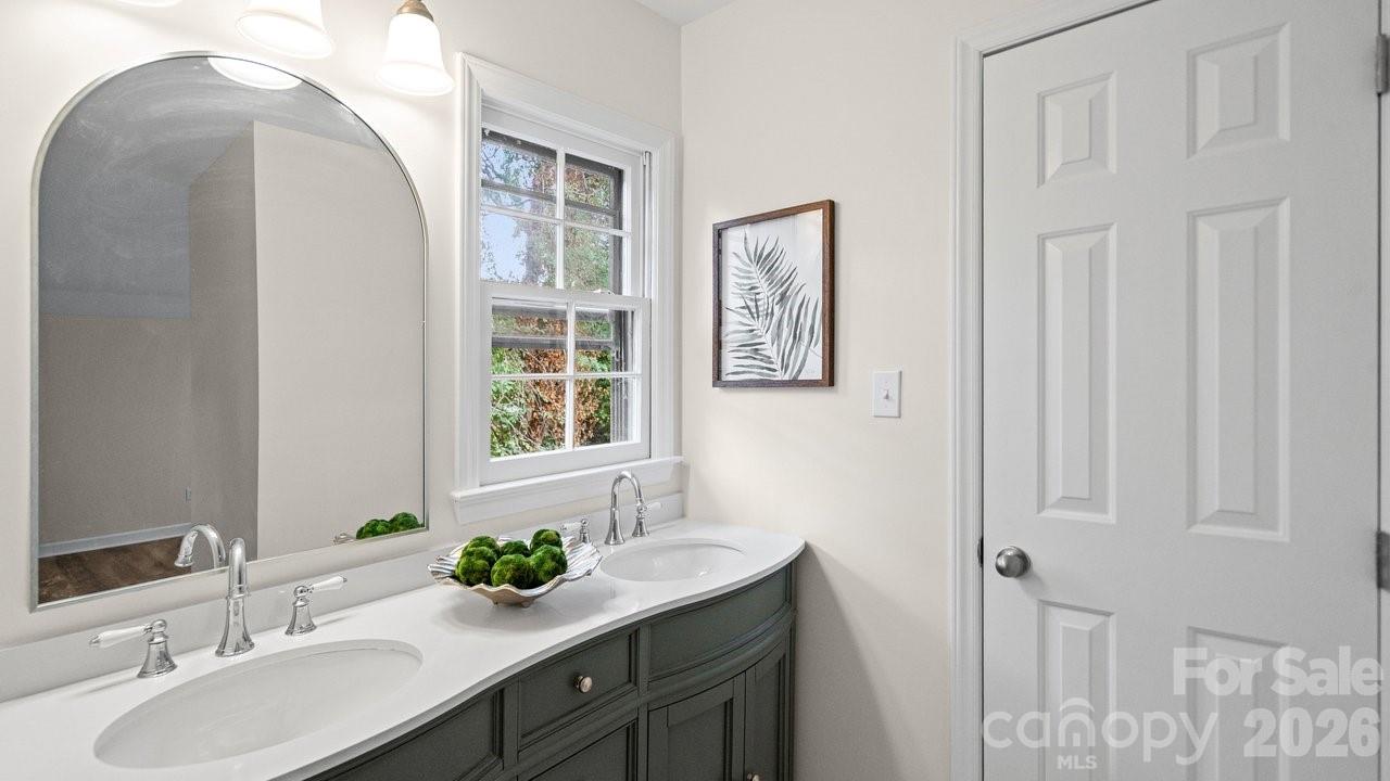 Candlewyck - Residential