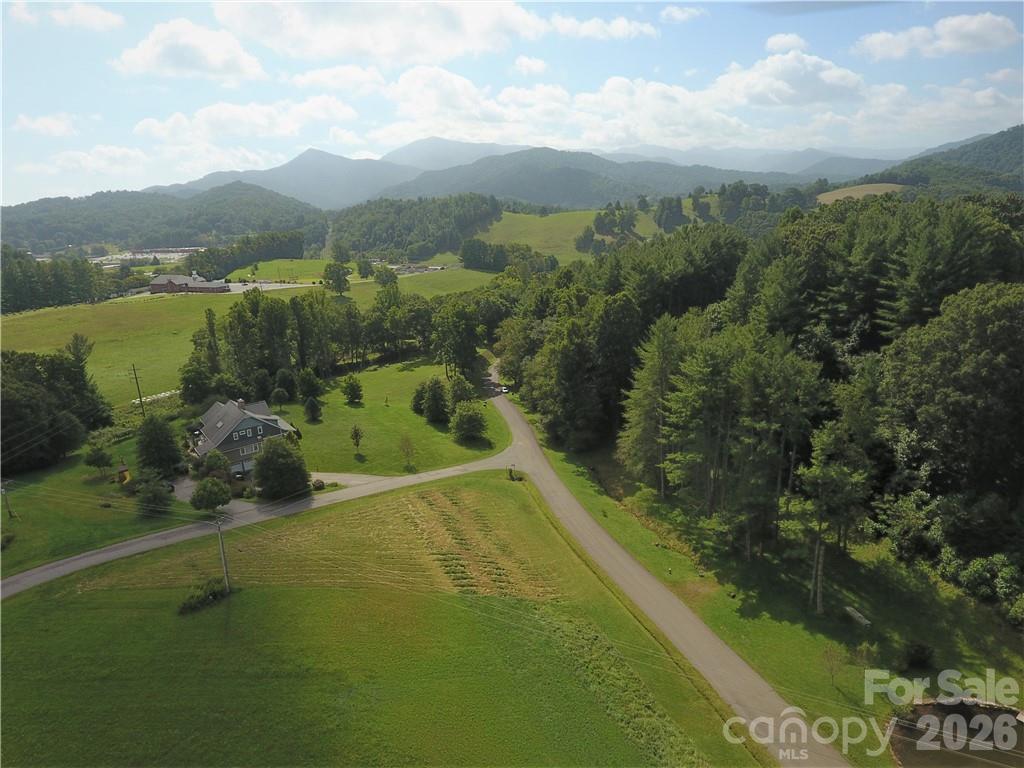 Barebridge Fields - Land