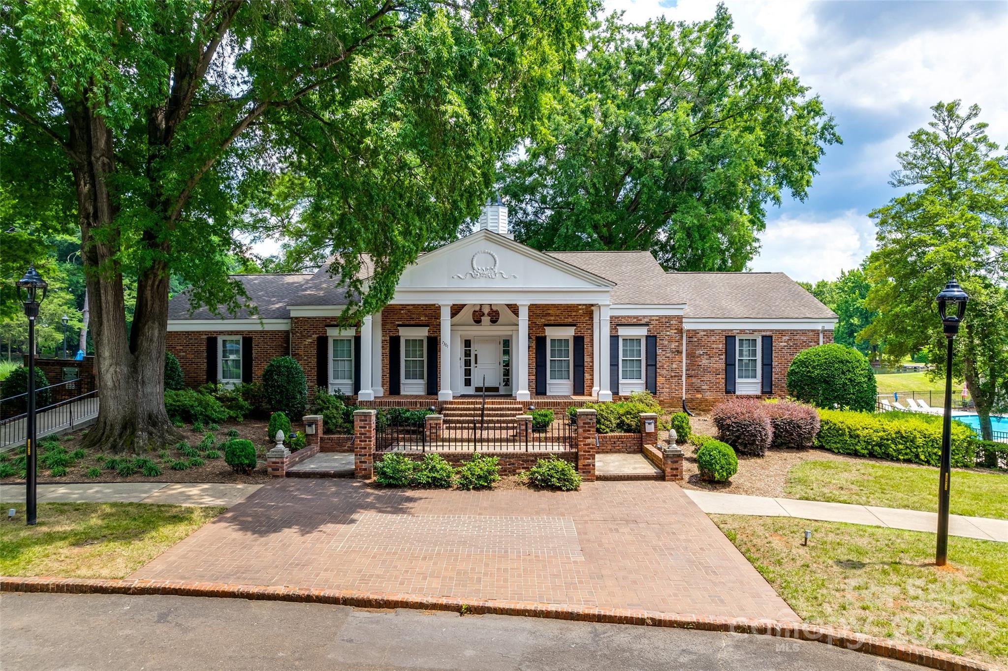 Quail Hollow Estates - Residential