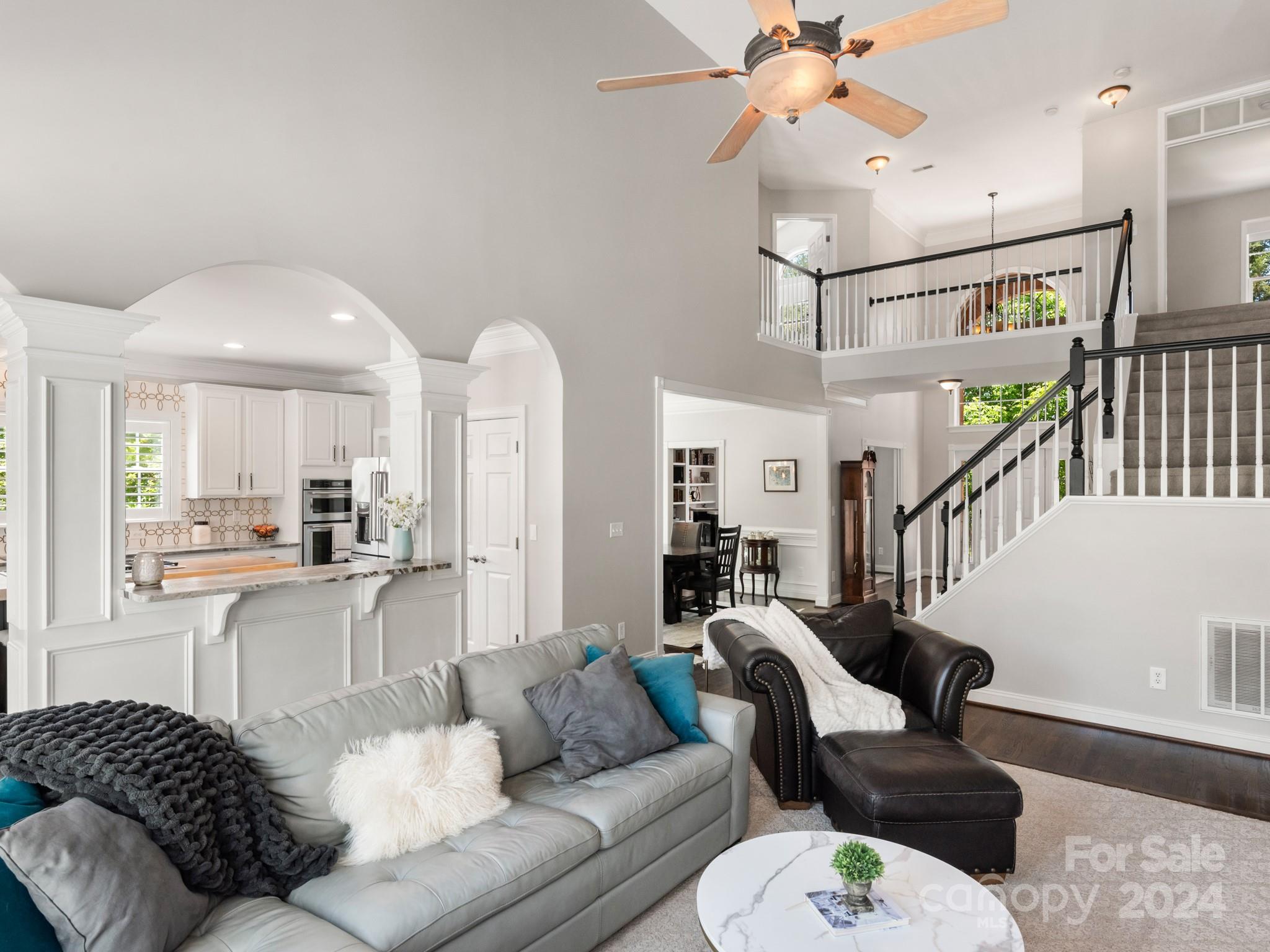 Lake Shore - Residential