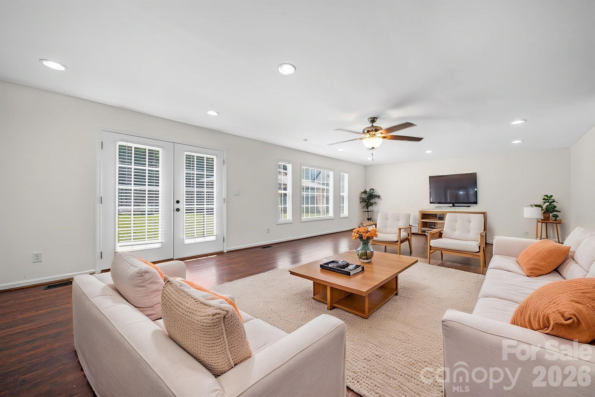 Edgewood Farms - Residential