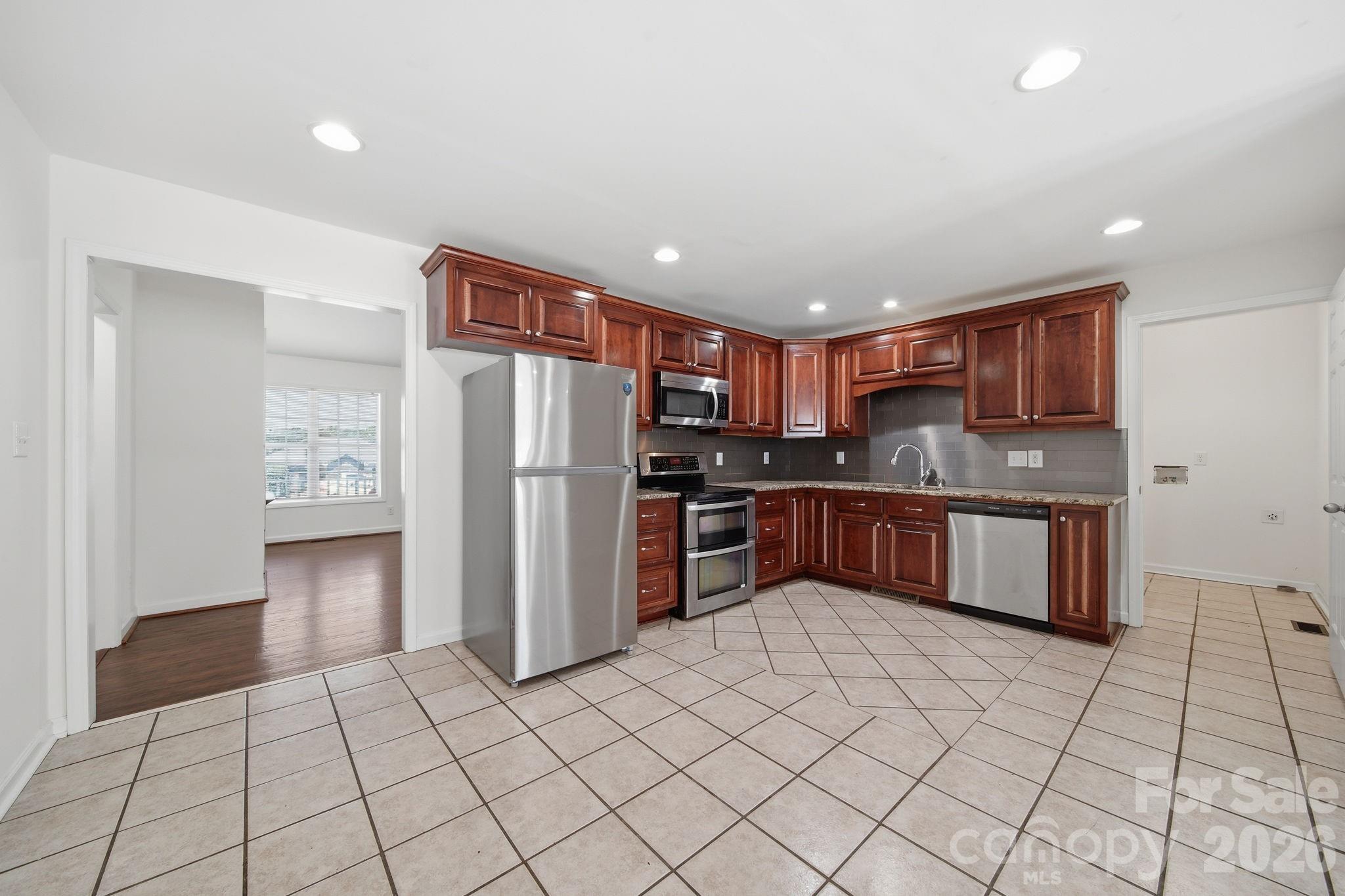 Edgewood Farms - Residential