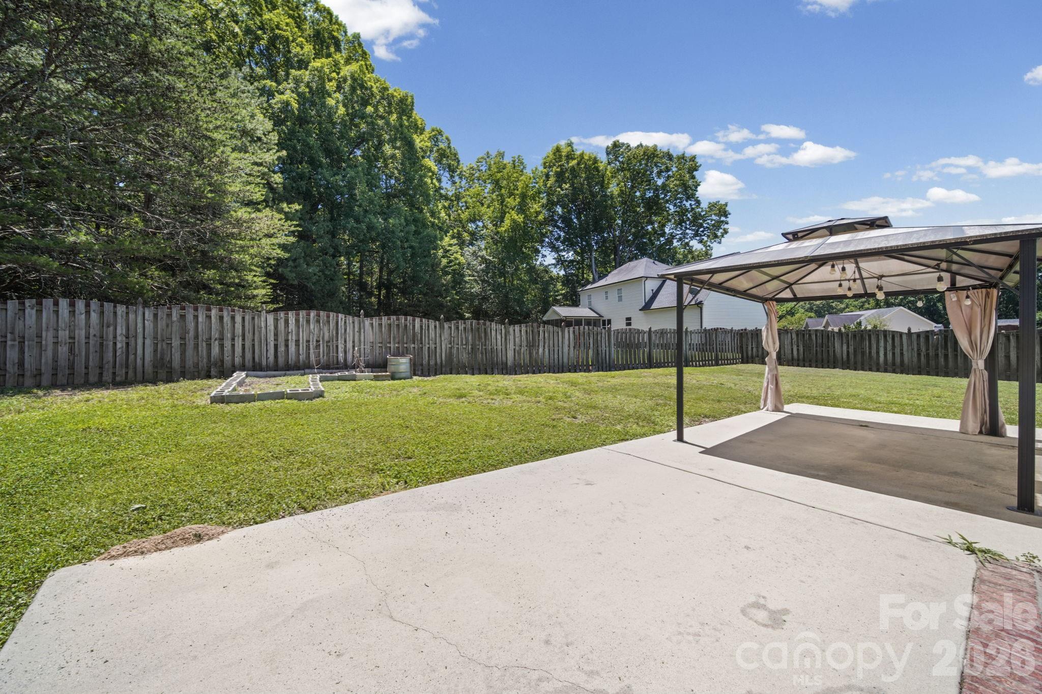Edgewood Farms - Residential