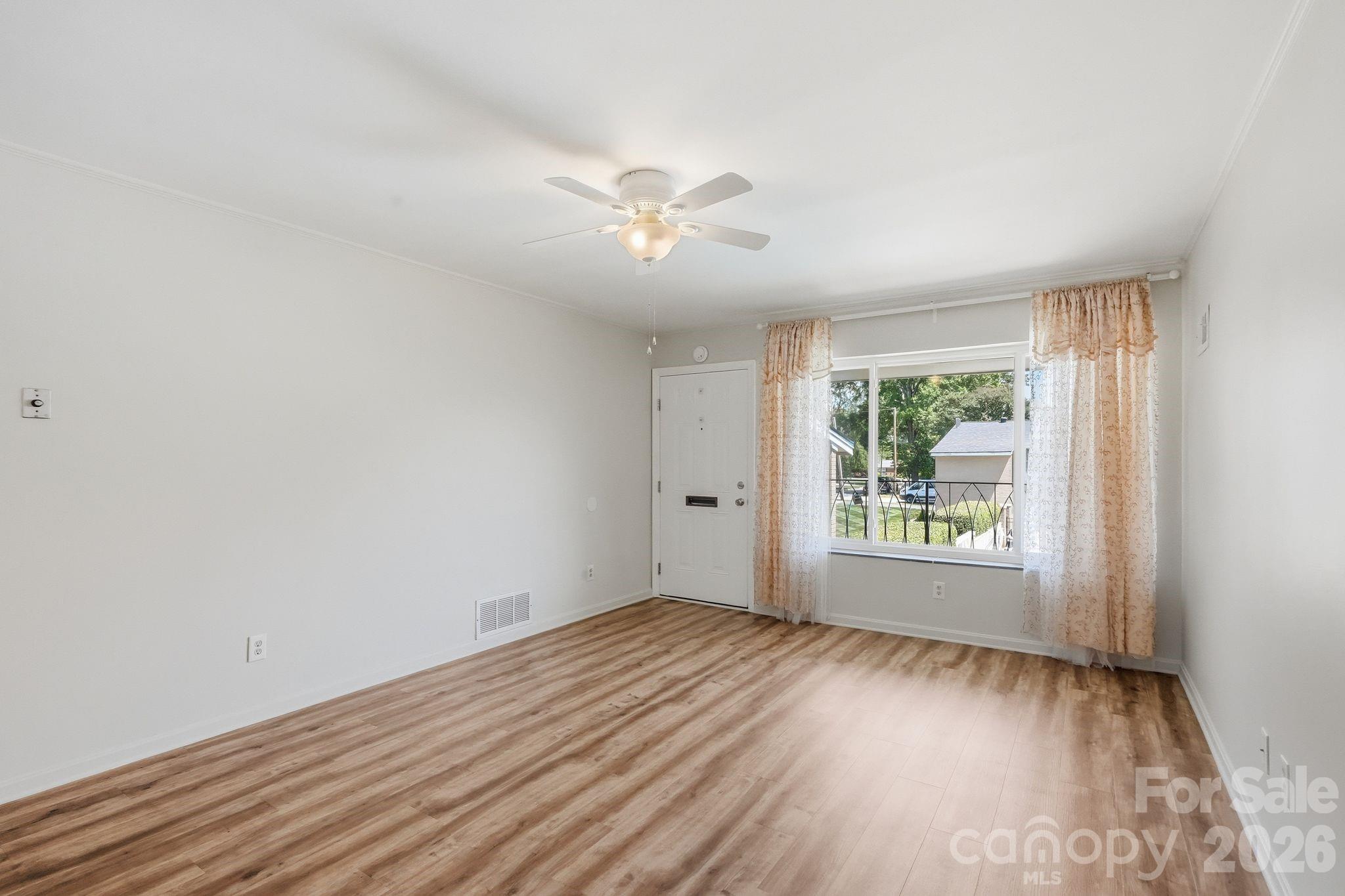 Tropicana - Residential