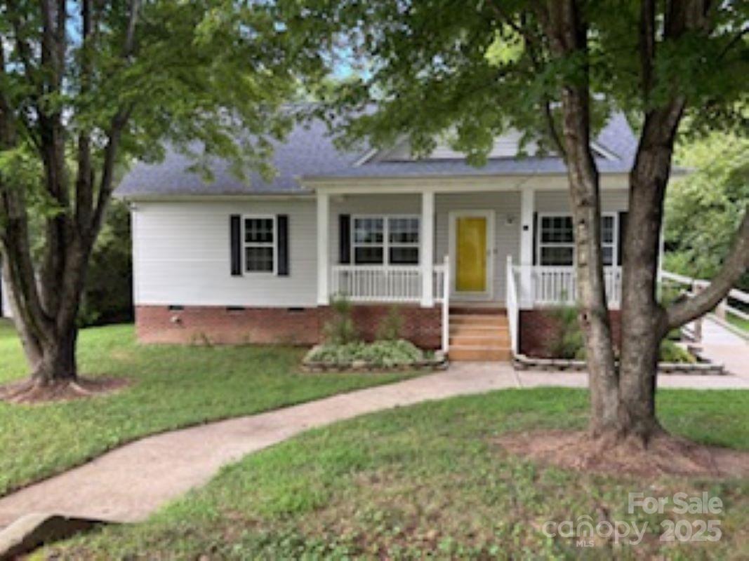Almost Like New ranch inside, Three bedrooms, two full baths, living room, spacious kitchen with refrigerator , dishwasher, microwave, and gas range complete this kitchen with a breakfast bar, dining room. Beautiful Vinyl Plank and Laminate flooring in main rooms, carpet in bedrooms. Charming Covered Front Porch , white cabinets , stylish backsplash, granite counter tops in kitchen ,  conveniently located to Downtown Mooresville, can walk to town, shopping, restaurants, etc . Storage building to remain , No HOA , Mooresville Graded School District, Great Price for this newly remodeled home .  We can get your clients in this HOME with Down Payment Money !
