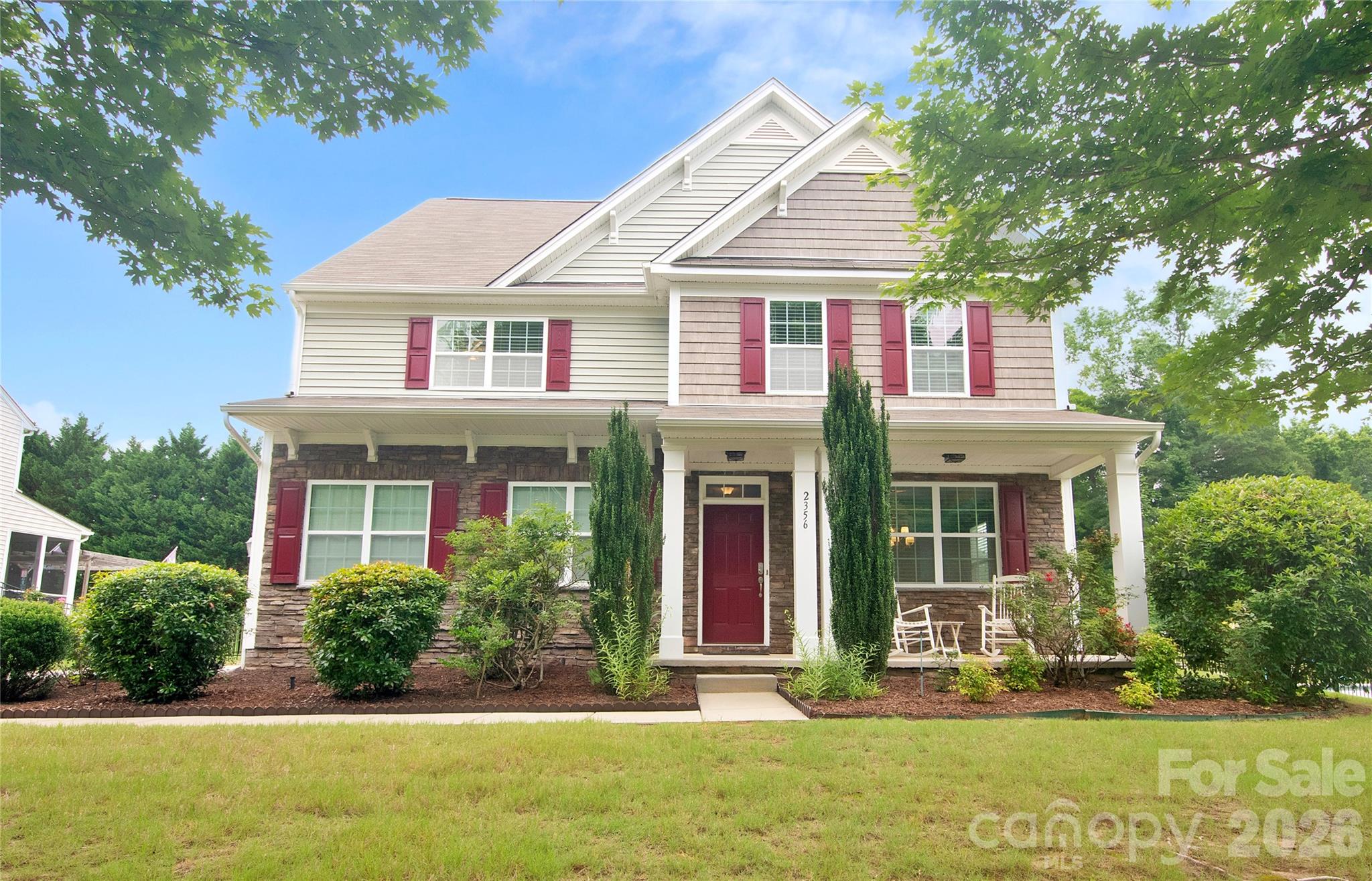 Beautifully maintained home in the gated community of Chapel Gate, offering generous living space and a fantastic location. This home features a formal dining room, spacious great room, and a spacious kitchen with granite countertops, stainless steel appliances, breakfast bar and a bright morning room overlooking the backyard. With five spacious bedrooms, all featuring large walk-in closets, there's plenty of room for family and guests. The primary suite offers an enormous walk-in closet, oversized shower, and a comfortable sitting area. A huge third-floor bonus/media room with a full bath provides flexible space for recreation, guests or a home office. Enjoy outdoor living with a screened porch, stone paver patio, built-in stone fire pit, and fenced backyard backing to woods for added privacy. Ideally located near India Hook Elementary School, Ebenezer Park, shopping, dining, and Lake Wylie access, this home checks all the boxes. Come see everything it has to offer—schedule your showing today!