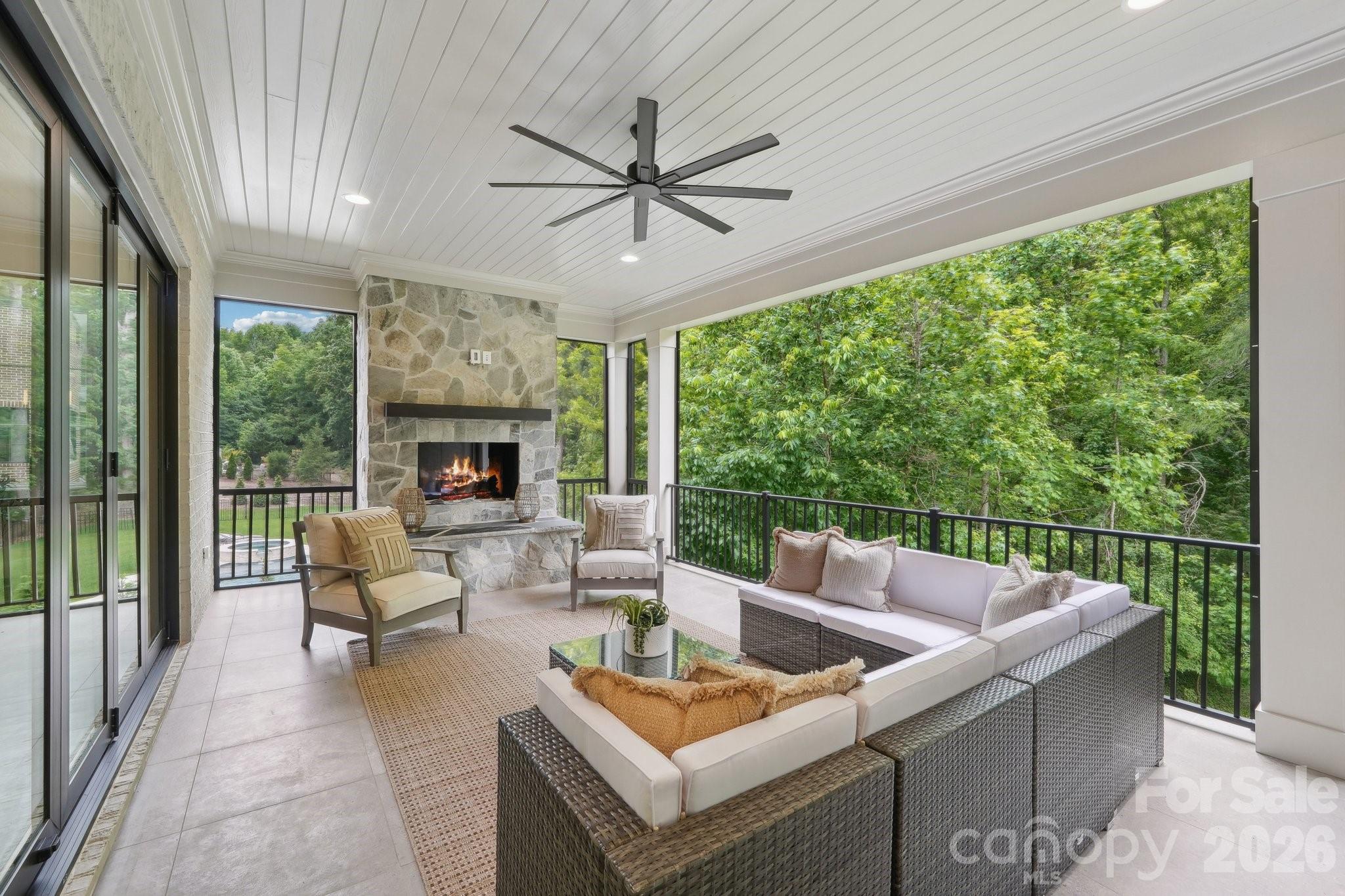 Cardinal Crest - Residential