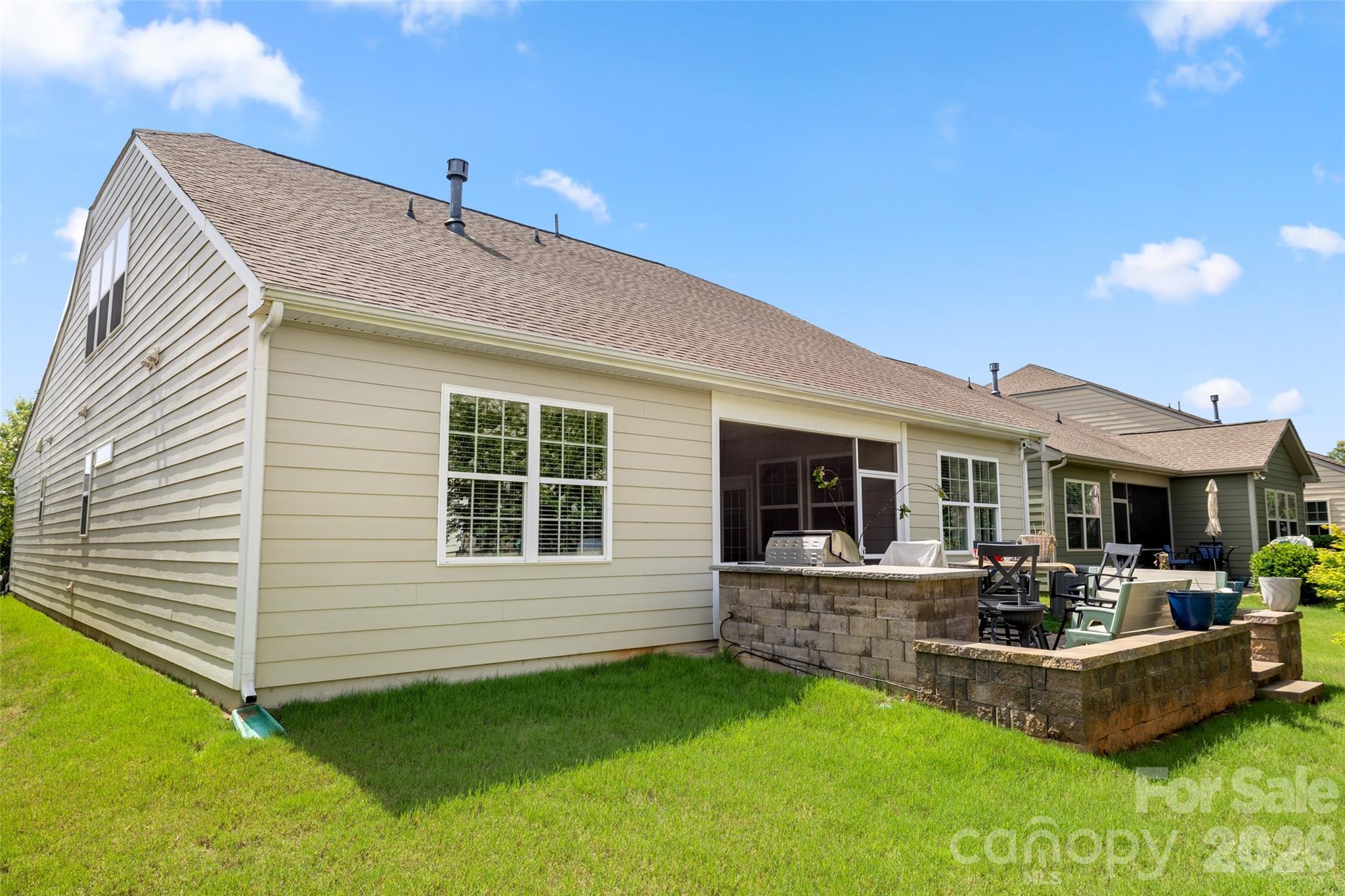 Summerhouse at Paddlers Cove - Residential