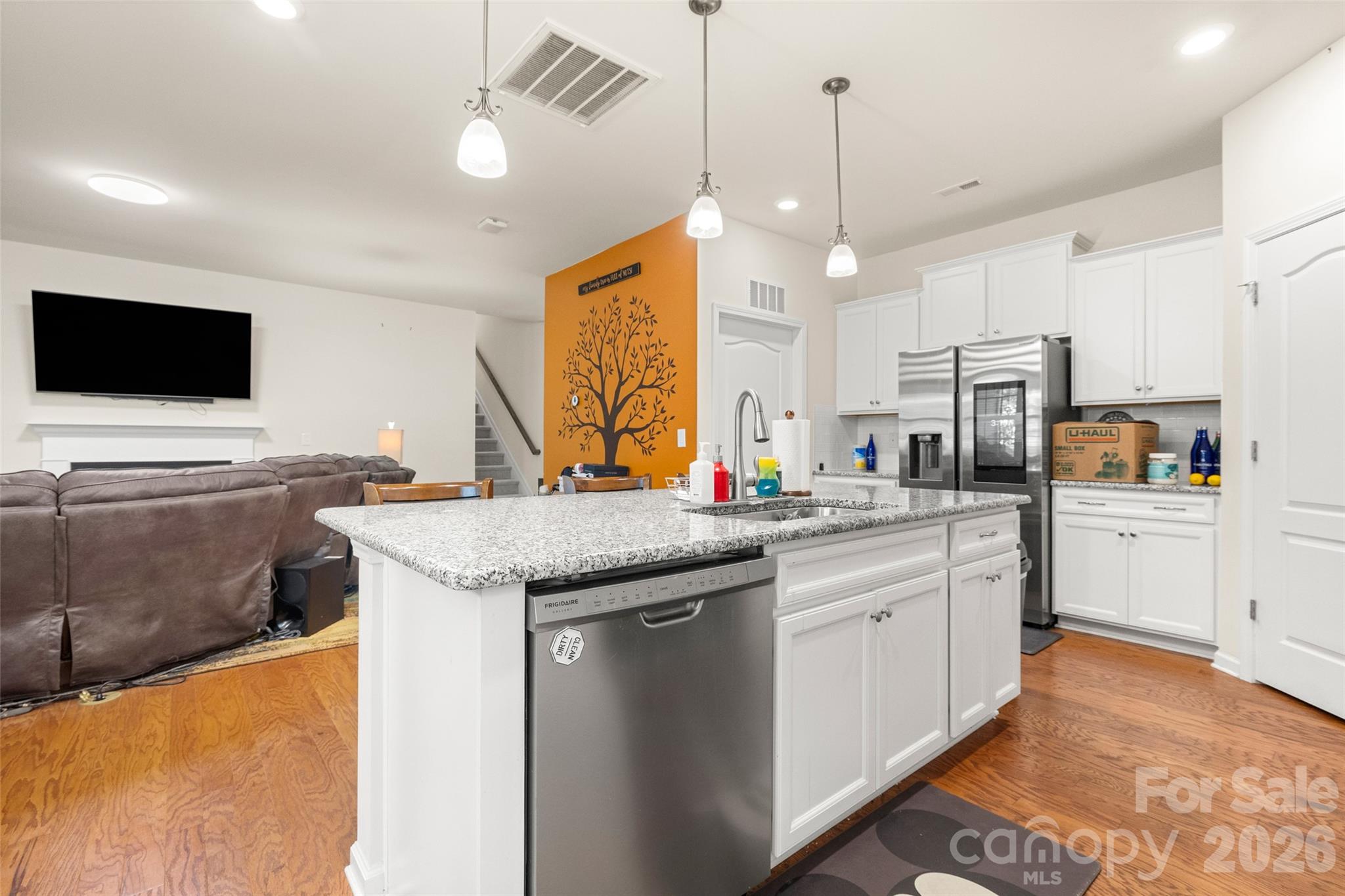 Summerhouse at Paddlers Cove - Residential