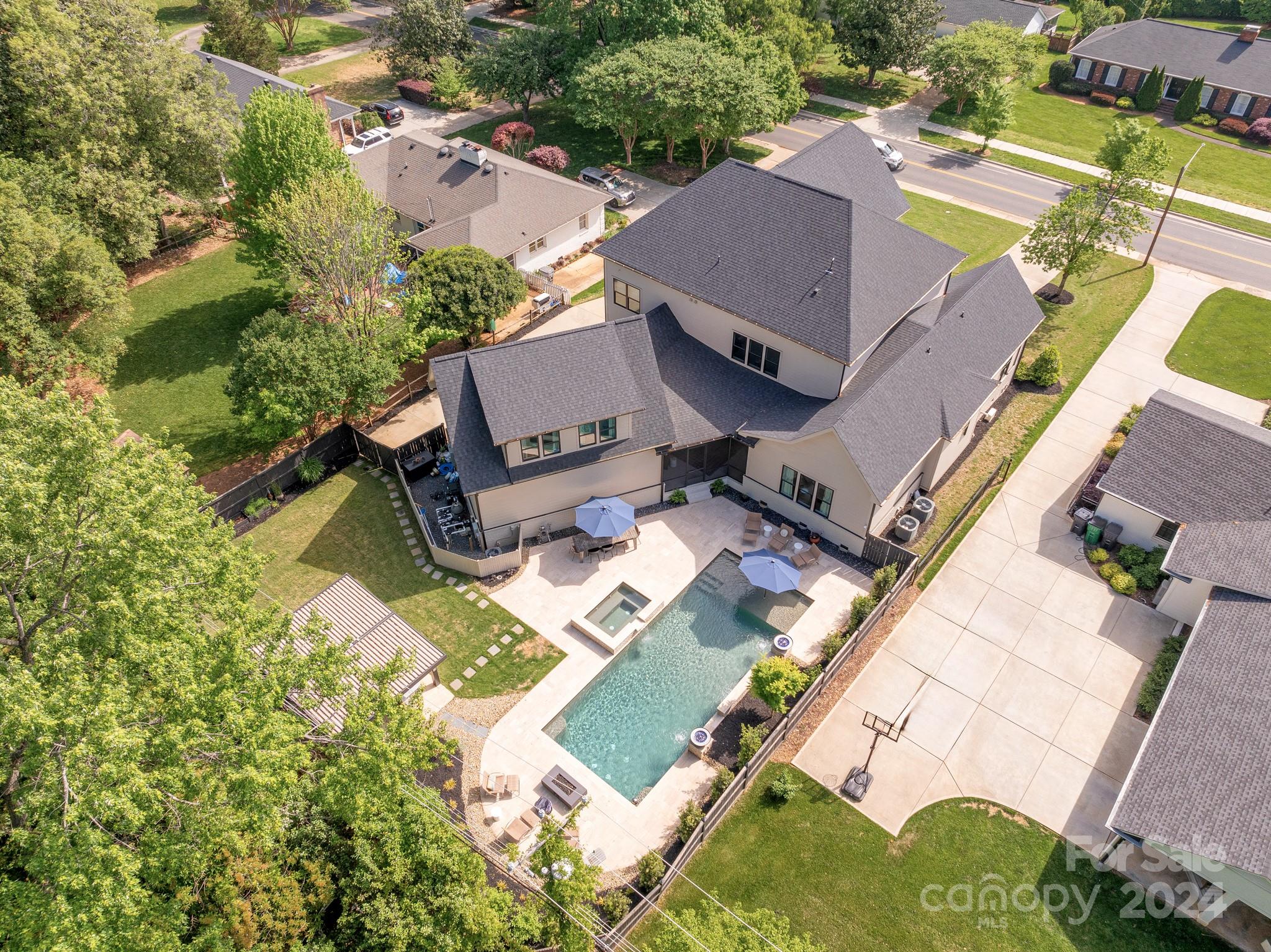 Barclay Downs - Residential