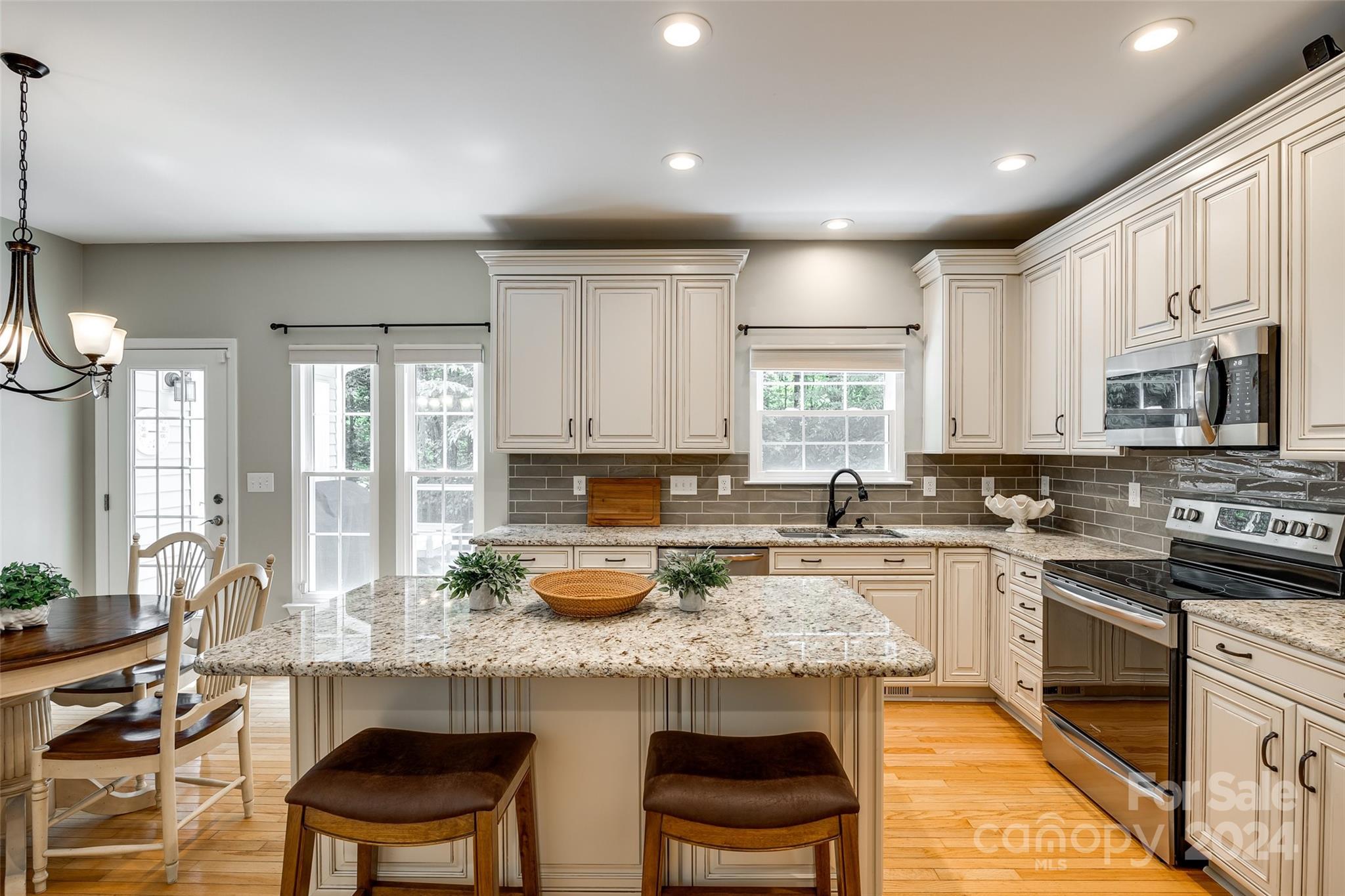 Cardinal Woods - Residential