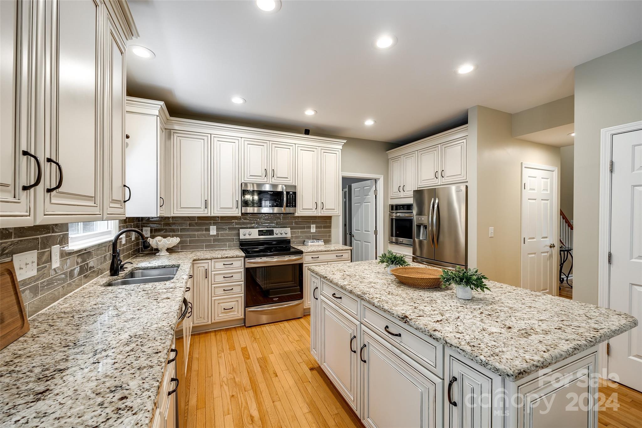Cardinal Woods - Residential