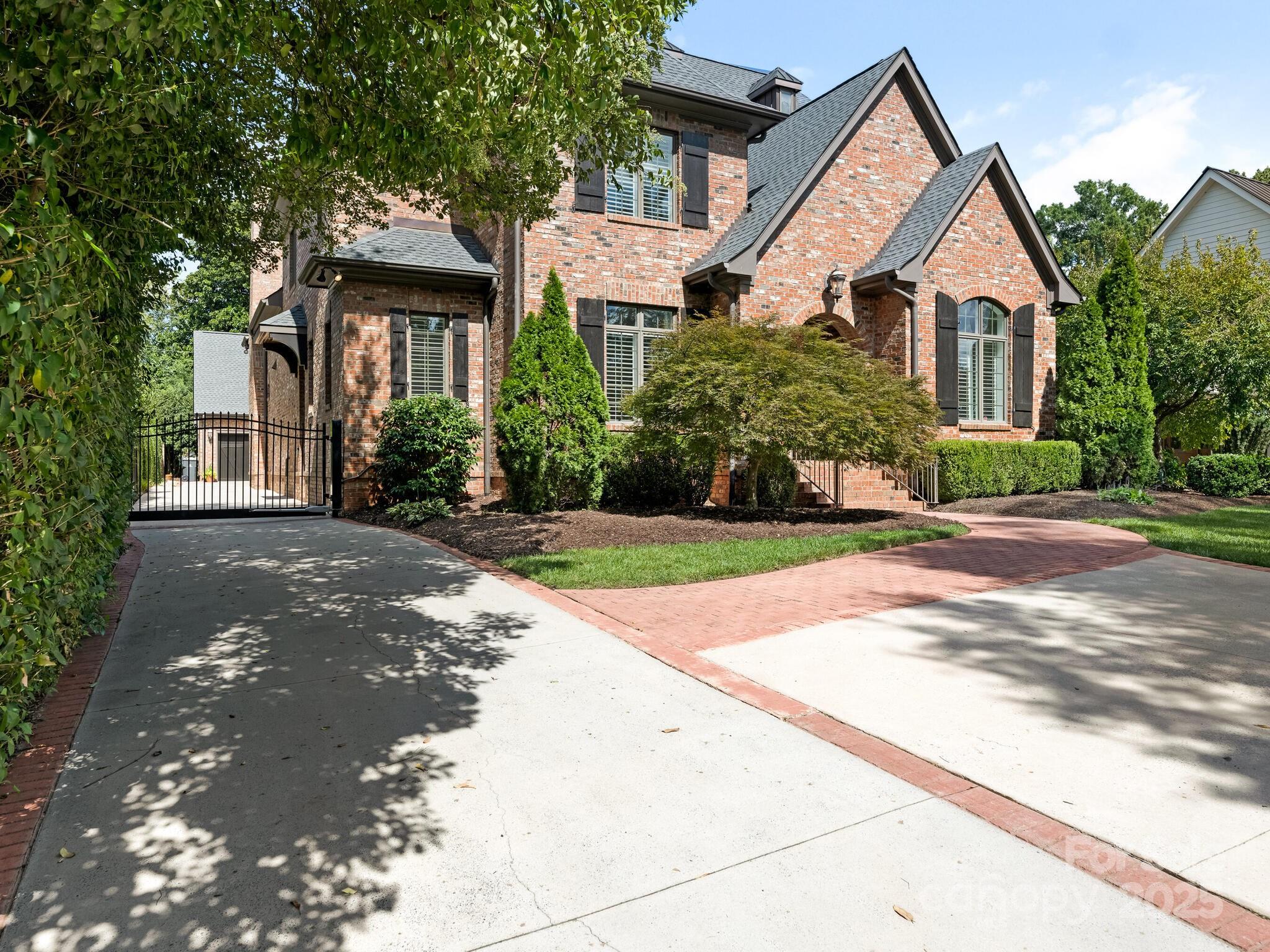 Myers Park - Residential