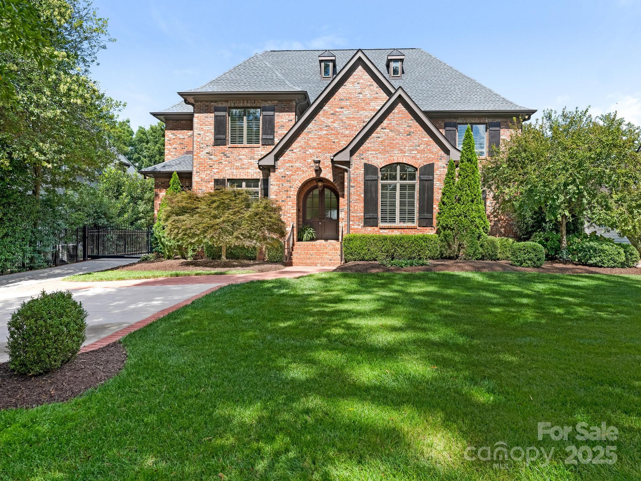 A seemless blend of traditional style and modern comfort in the heart of Myers Park---with a  rare three car garage and pool ! Great floor plan with open kitchen, breakfast area, keeping room and great room. Private main level 
primary suite has a huge walk in closet and stackable washer/dryer. Covered terrace overlooks pool and is ideal for multi season enjoyment. Upstairs, you will find generously sized bedrooms with private en suite baths, double bonus room, convenient  laundry room and walk up attic access. Beautiful hardwoods floors, extensive moldings, high ceilings, recent interior paint and built-ins add to it's overall appeal.
Separate secondary suite  with kitchenette and full bath--perfect retreat for guests or work space.
Minutes to Uptown, SouthPark, The Greenway, Parks and Playgrounds!